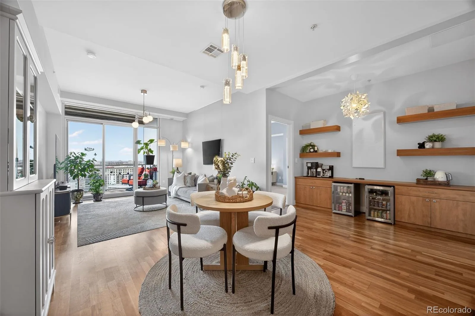 2001 Lincoln Street #2024 Denver CO 80202 | MLS #REC5881624 08192026184345 1600 11