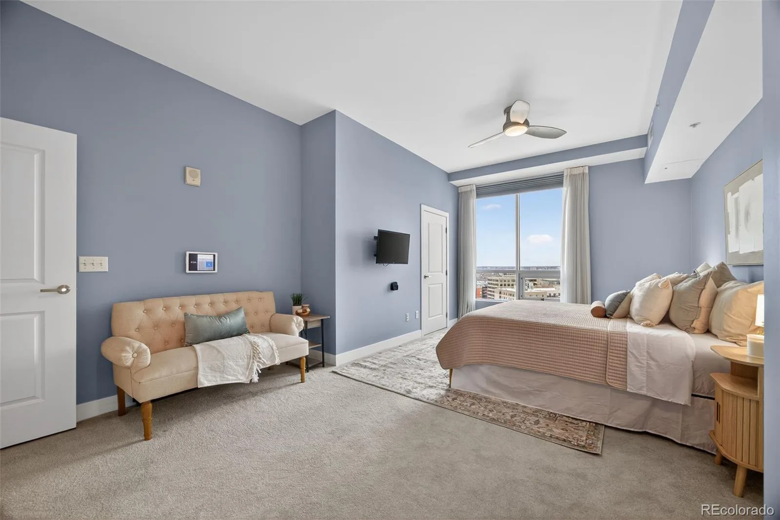 2001 Lincoln Street #2024 Denver CO 80202 | MLS #REC5881624 08192026184345 1600 21