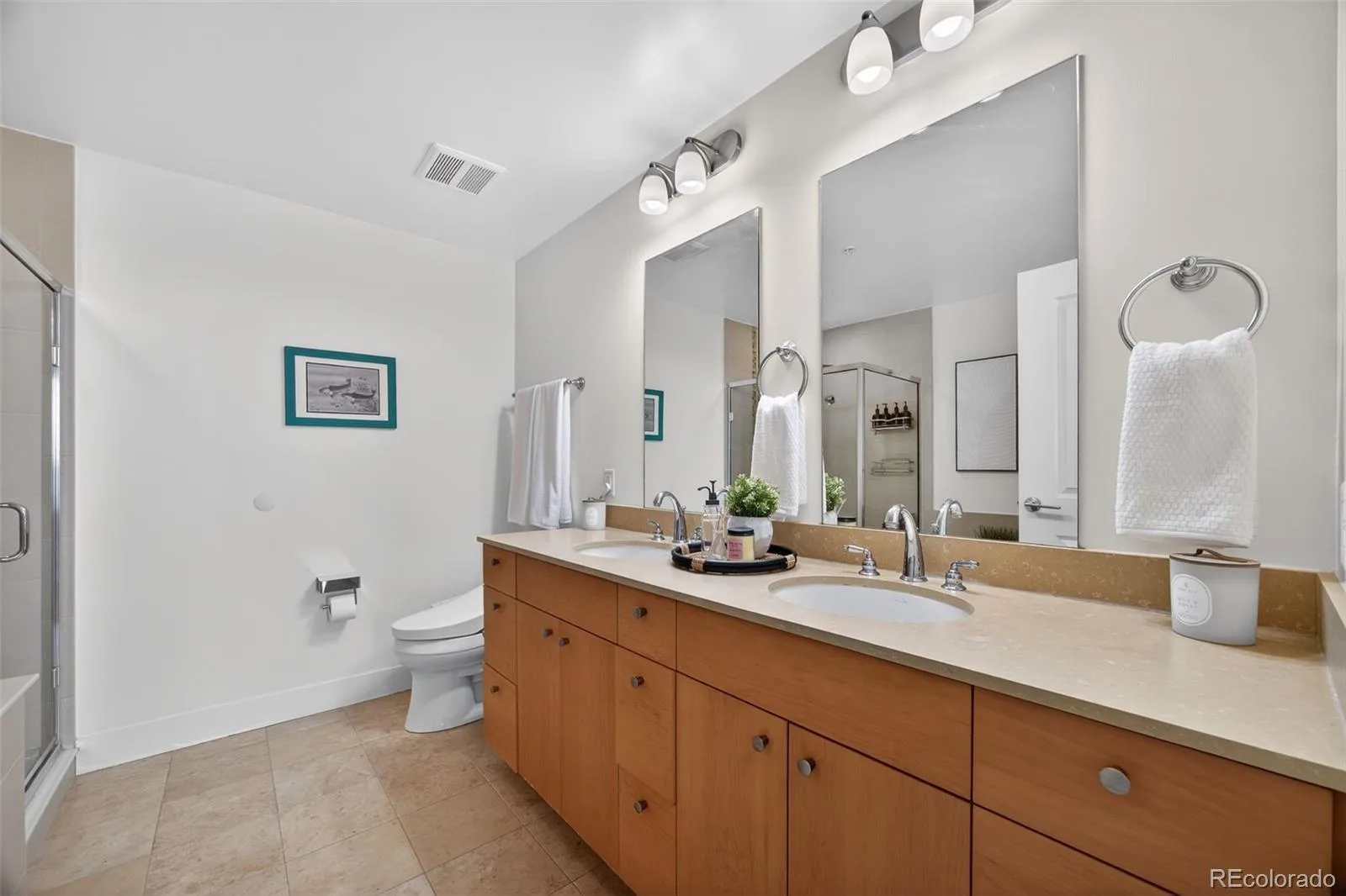 2001 Lincoln Street #2024 Denver CO 80202 | MLS #REC5881624 08192026184345 1600 22