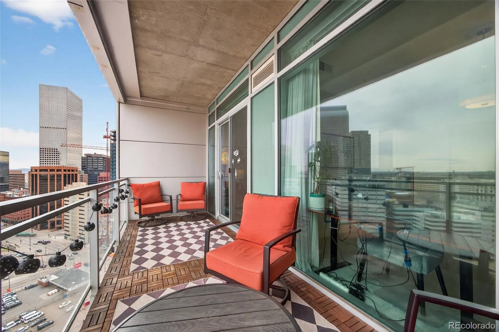 2001 Lincoln Street #2024 Denver CO 80202 | MLS #REC5881624 08192026184345 1600 34