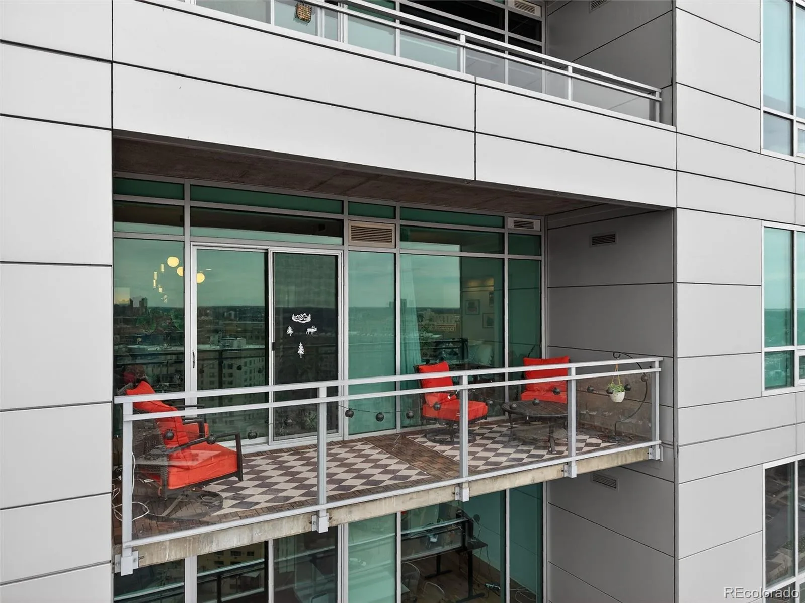 2001 Lincoln Street #2024 Denver CO 80202 | MLS #REC5881624 08192026184345 1600 35