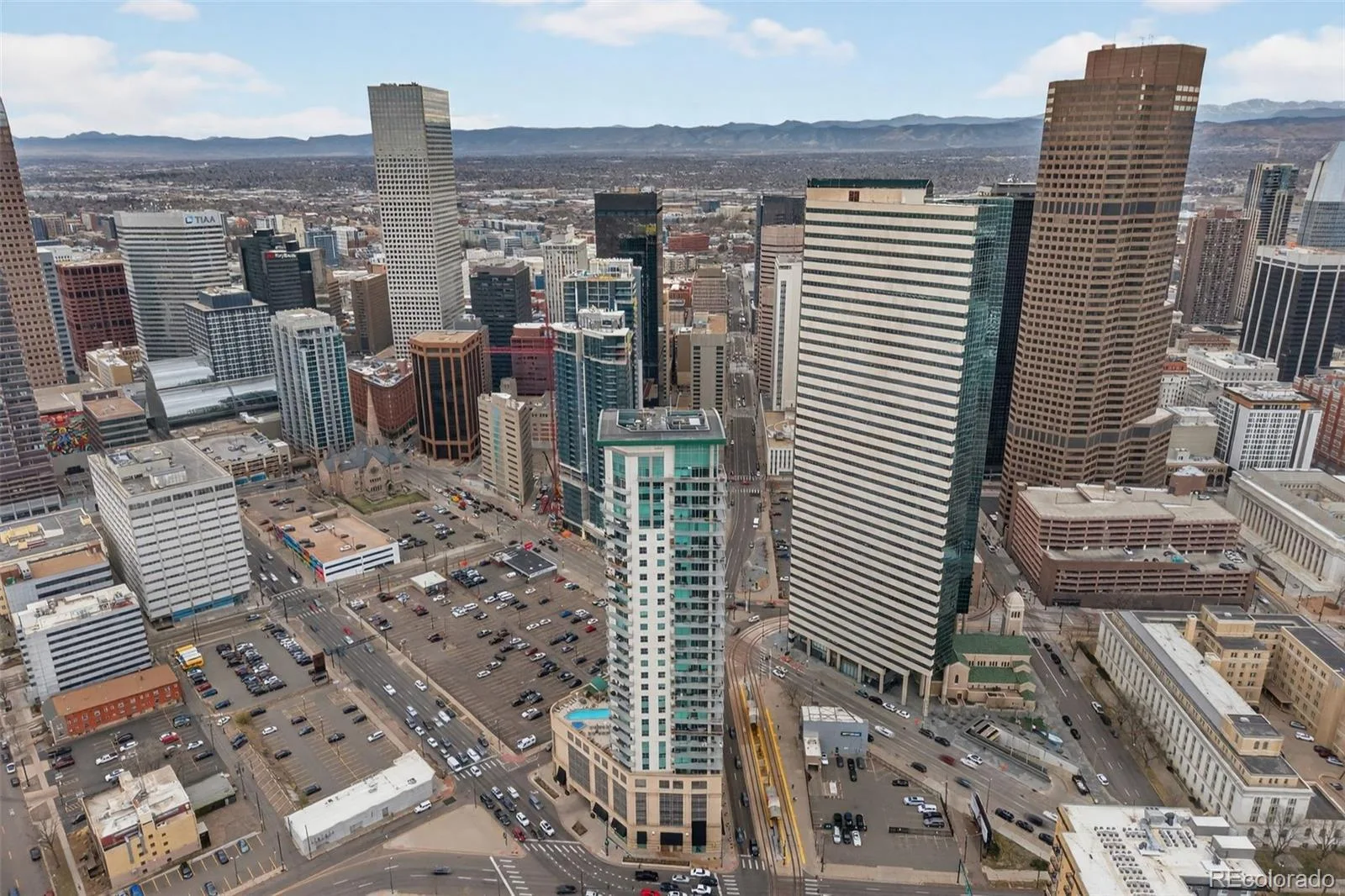 2001 Lincoln Street #2024 Denver CO 80202 | MLS #REC5881624 08192026184345 1600 46