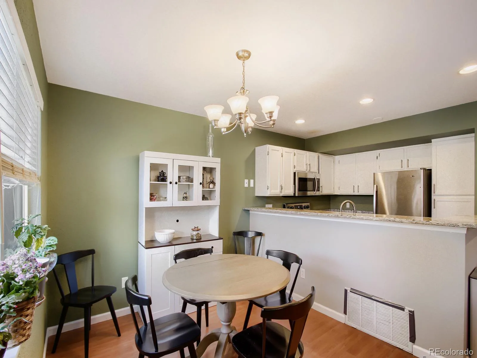 18328 W 58th Place #83 Golden CO 80403 | MLS #REC5881923 05302026003735 1600 2