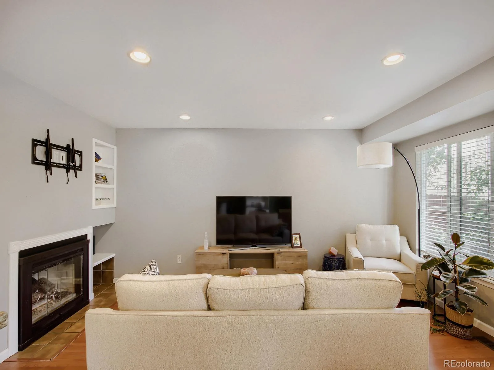 18328 W 58th Place #83 Golden CO 80403 | MLS #REC5881923 05302026003735 1600 8