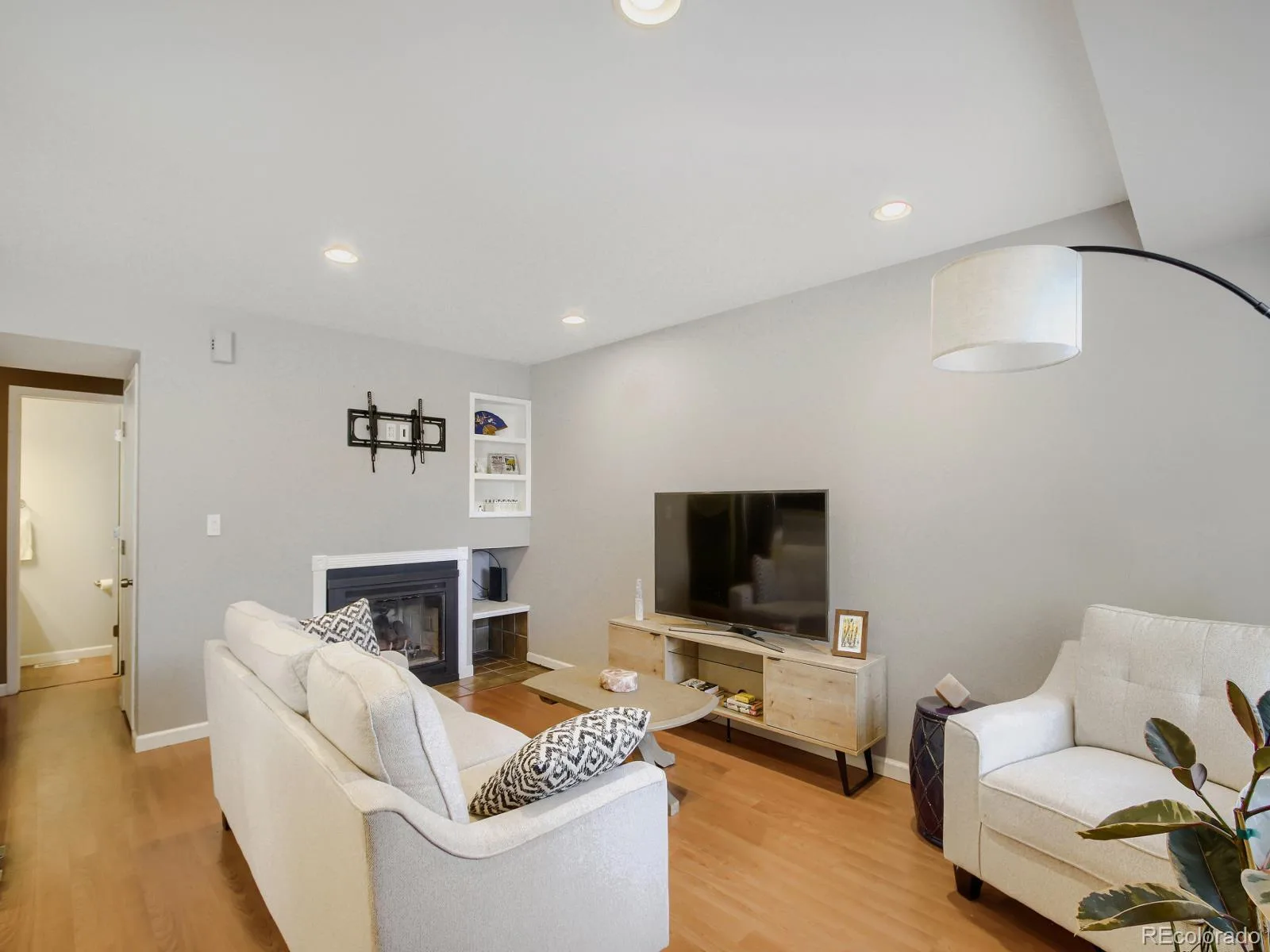 18328 W 58th Place #83 Golden CO 80403 | MLS #REC5881923 05302026003735 1600 9