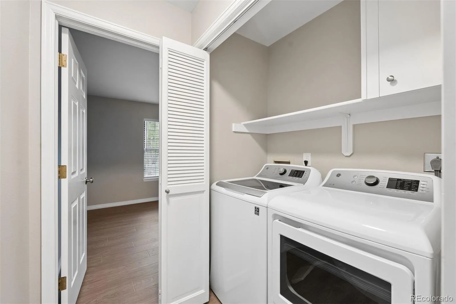 6043 E Briarwood Drive Englewood CO 80112 | MLS #REC5882419 08142026144807 1600 14