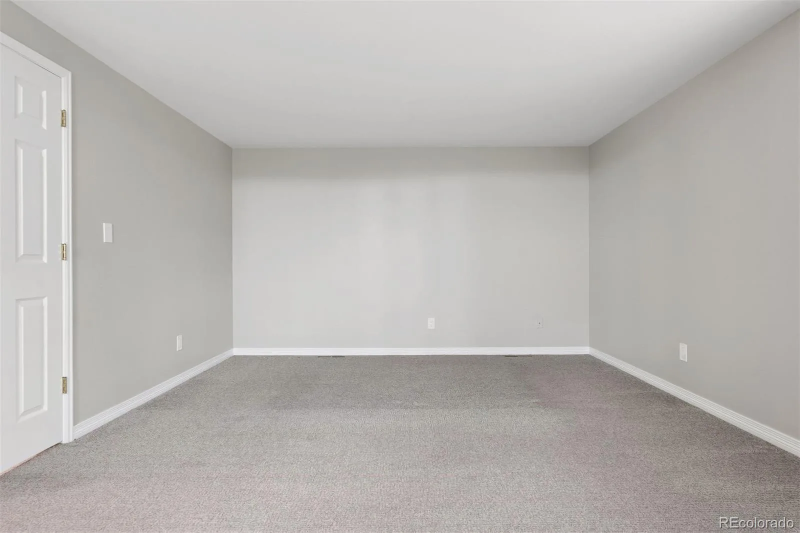 6043 E Briarwood Drive Englewood CO 80112 | MLS #REC5882419 08142026144807 1600 19