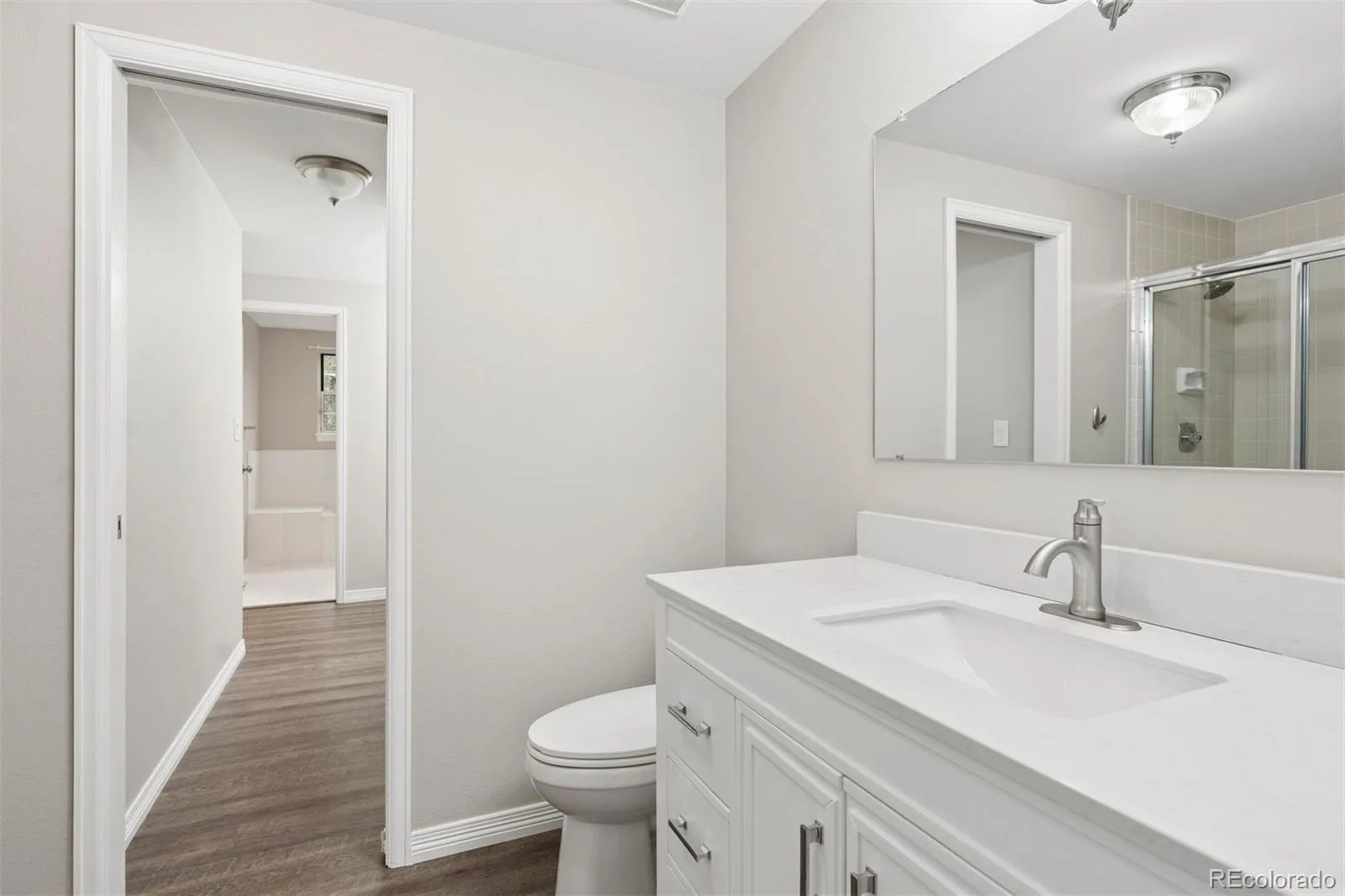 6043 E Briarwood Drive Englewood CO 80112 | MLS #REC5882419 08142026144807 1600 25