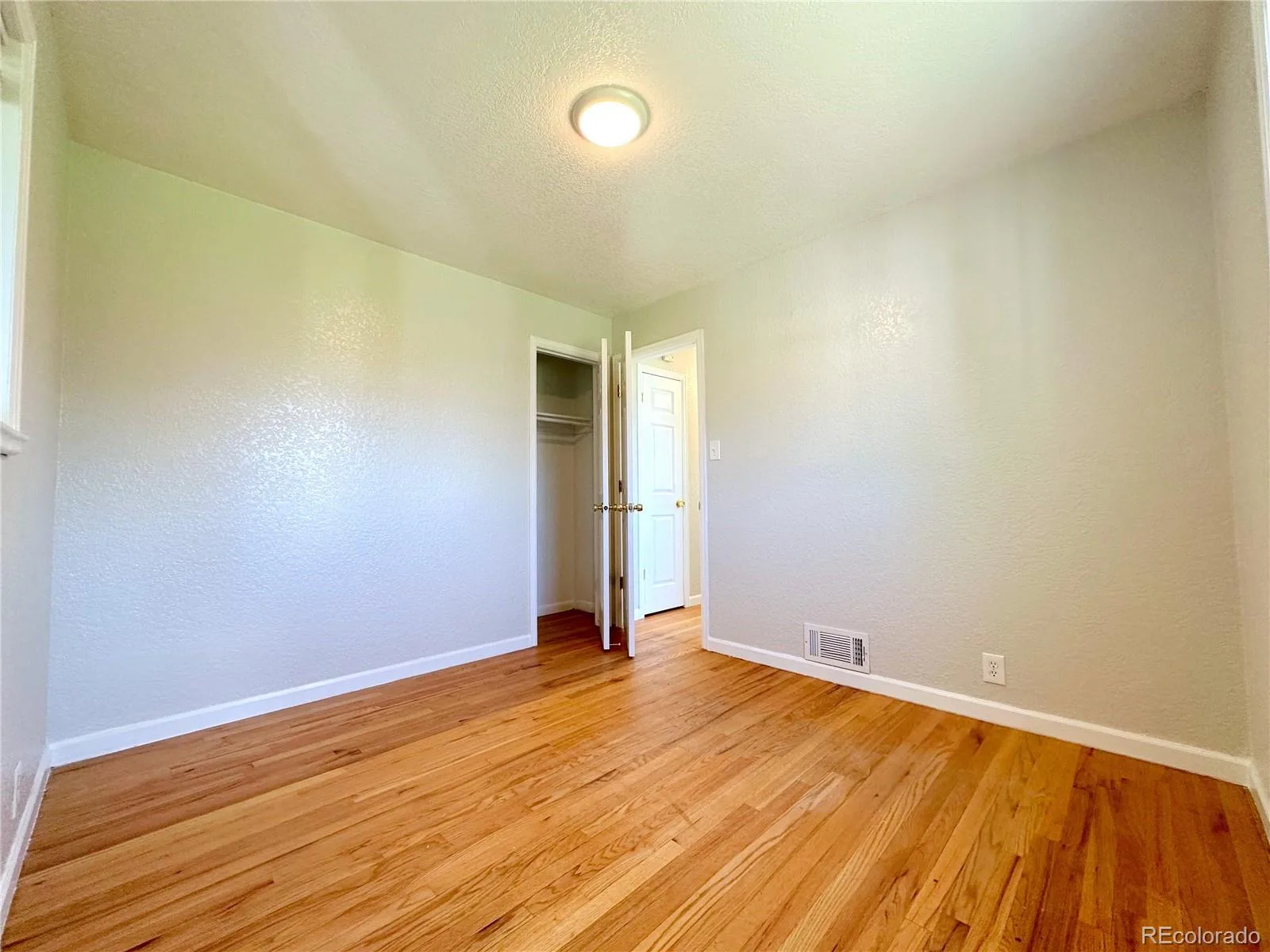 891 Lansing Street Aurora CO 80010 | MLS #REC5883420 08022026053135 1600 13