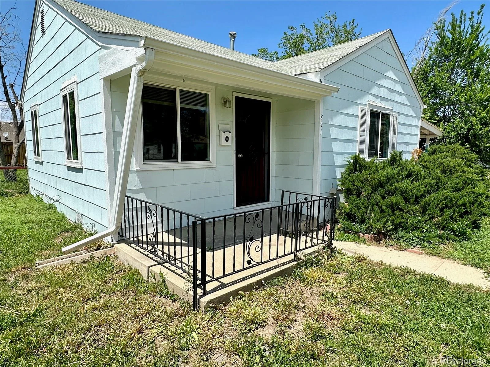 891 Lansing Street Aurora CO 80010 | MLS #REC5883420 08022026053135 1600 18