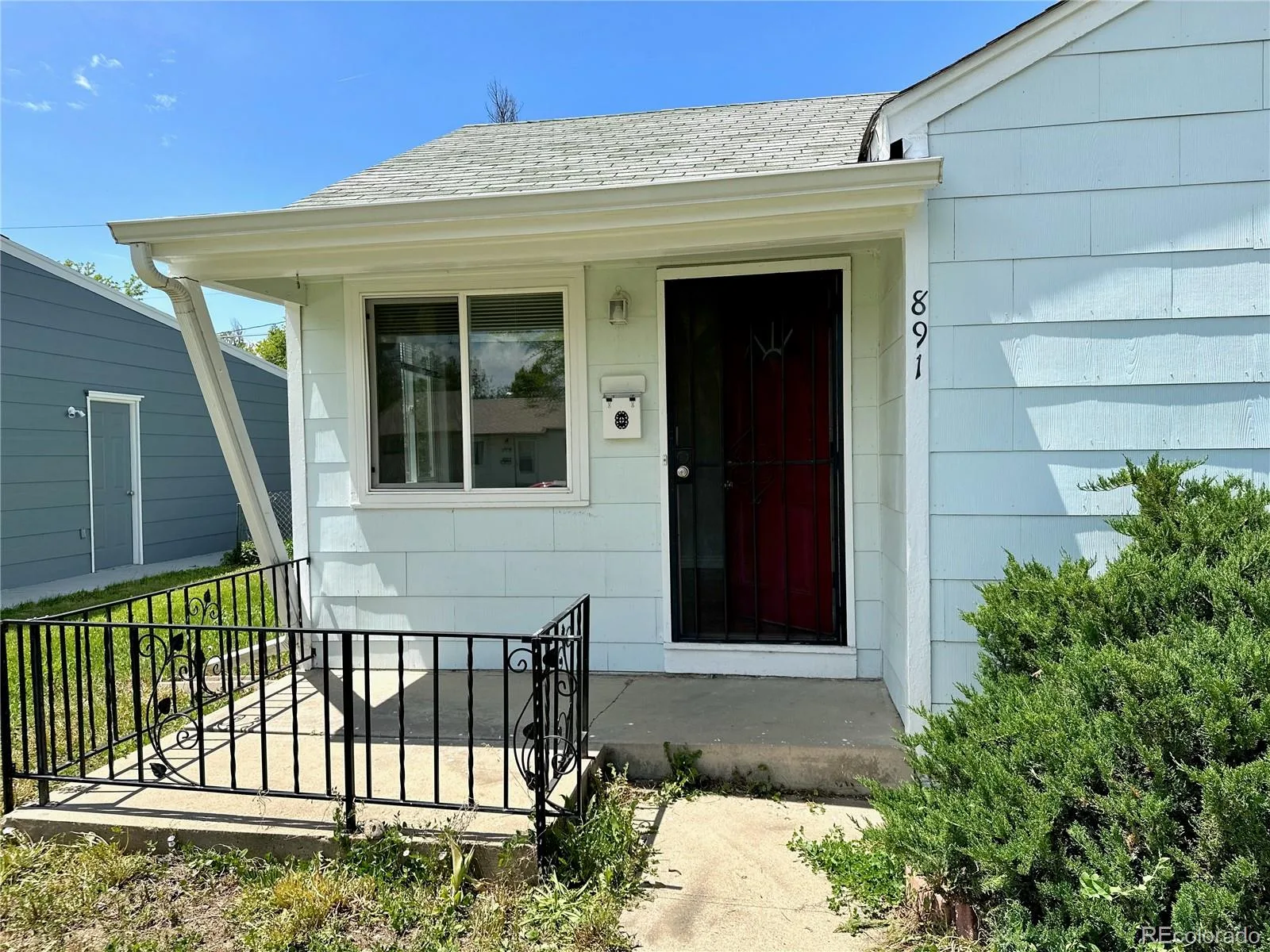 891 Lansing Street Aurora CO 80010 | MLS #REC5883420 08022026053135 1600 19