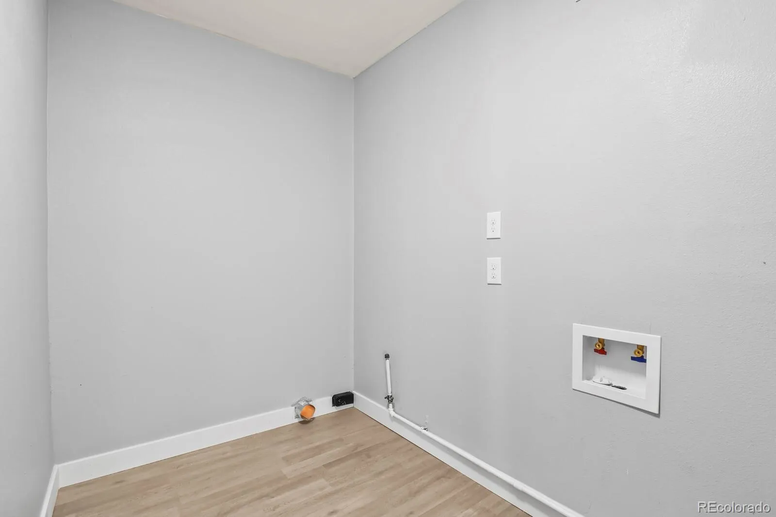 940 Vaughn Street Aurora CO 80011 MLS #REC5883441 05242026093133 1600 15