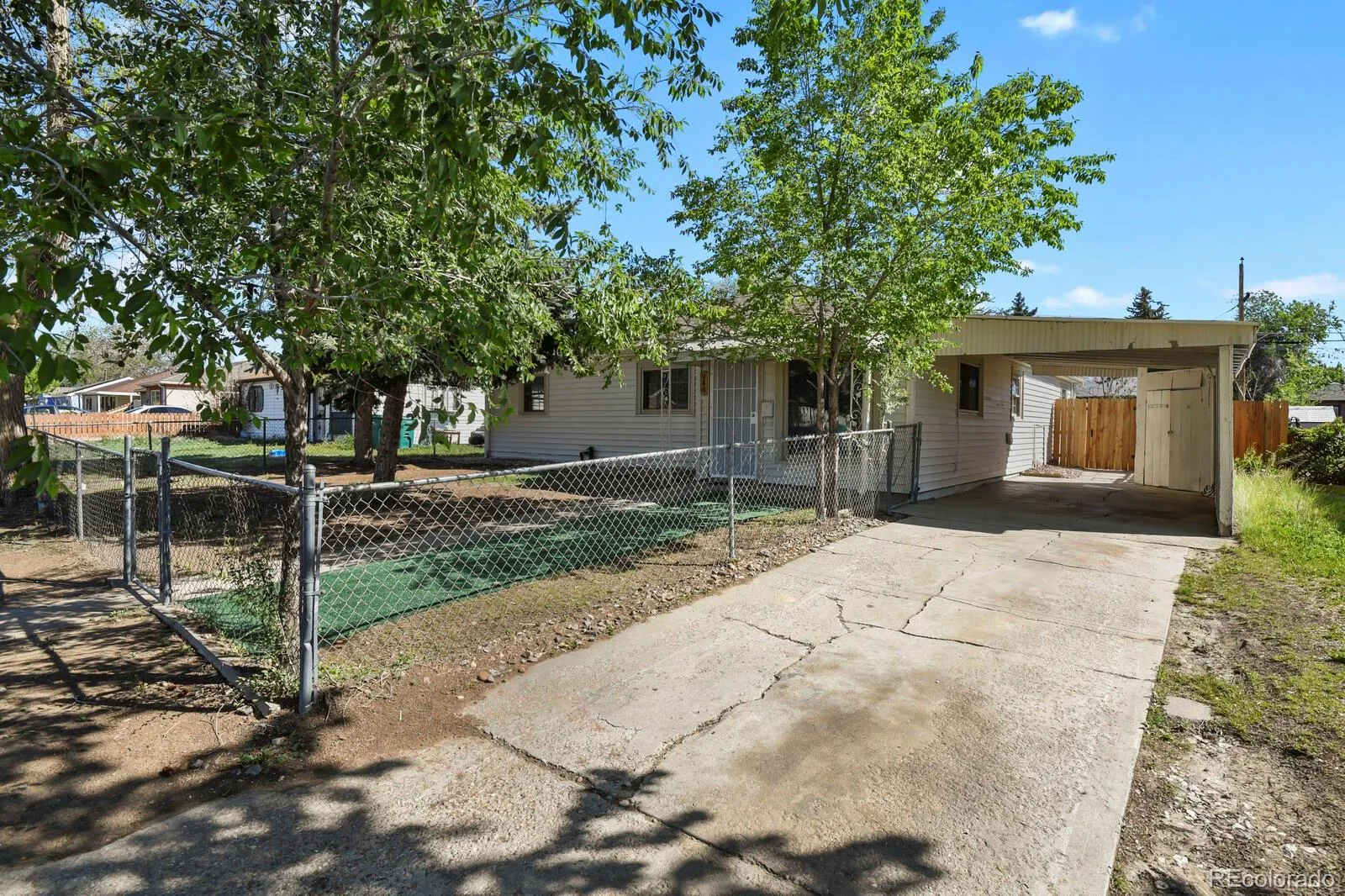 940 Vaughn Street Aurora CO 80011 MLS #REC5883441 05242026093133 1600 2