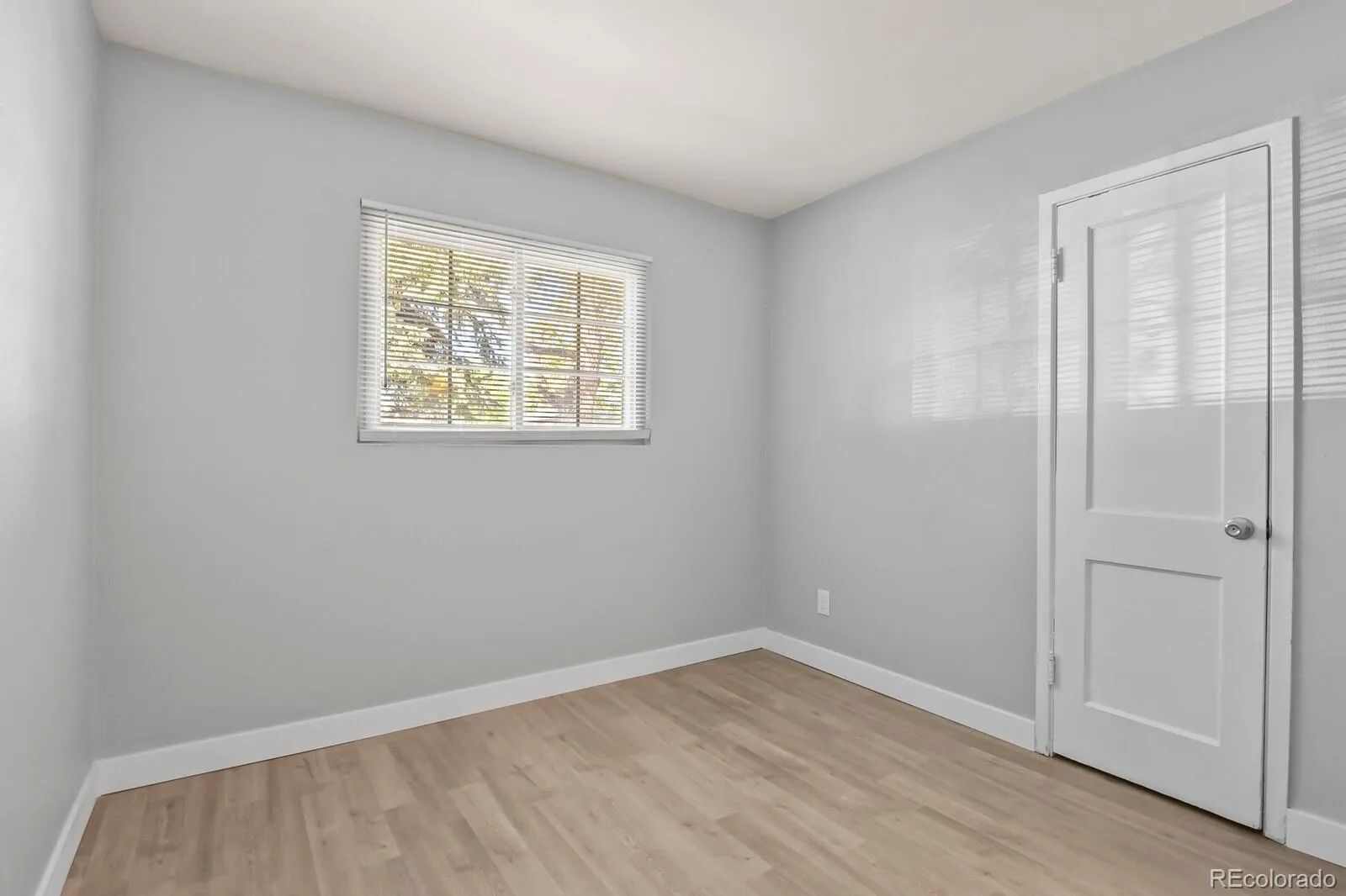 940 Vaughn Street Aurora CO 80011 MLS #REC5883441 05242026093133 1600 20