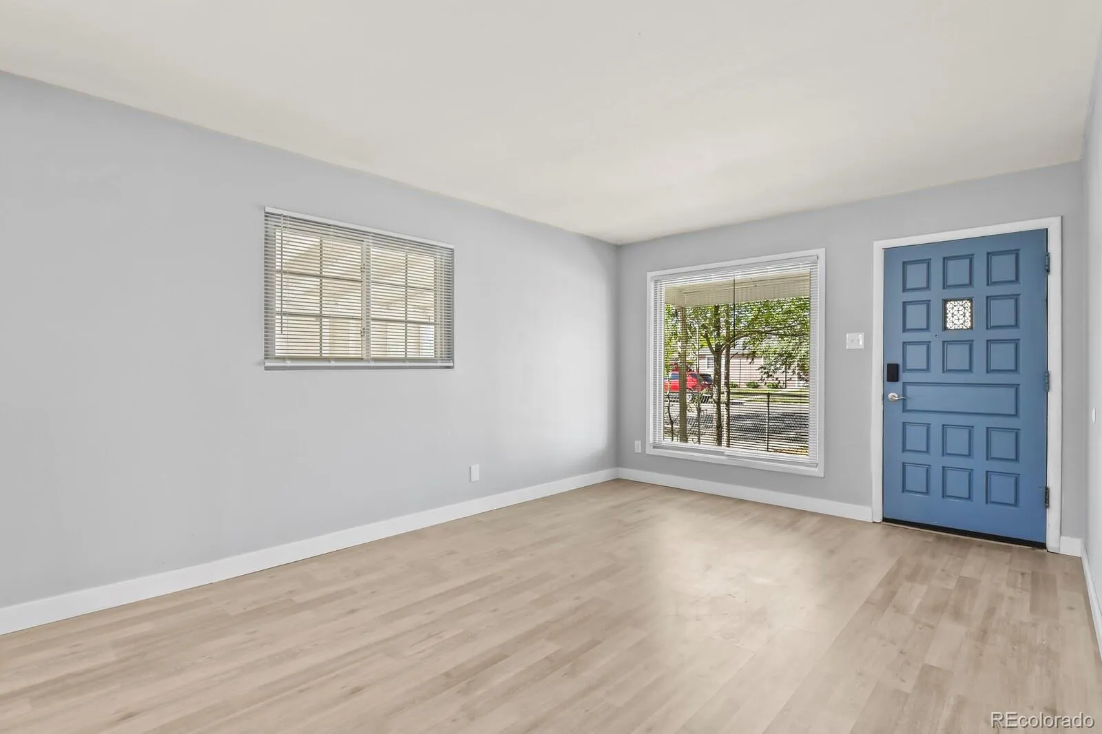 940 Vaughn Street Aurora CO 80011 MLS #REC5883441 05242026093133 1600 6