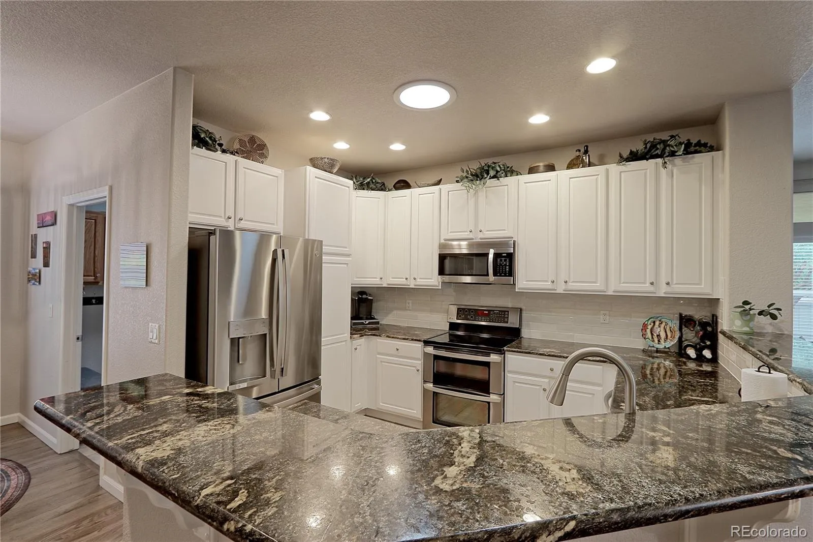 1677 Metropolitan Drive Longmont CO 80504 MLS #REC5884188 05202026001040 1600 7