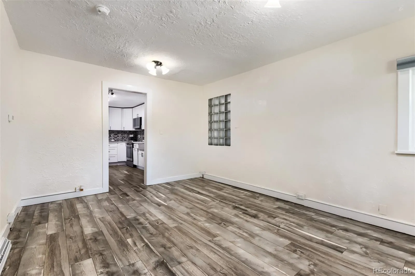 3255 S Corona Street Englewood CO 80113 MLS #REC5888636 05132026210024 1600 3