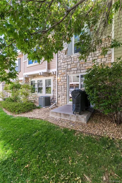 12835 Mayfair Way #D Englewood CO 80112 | MLS #REC5888896 08252026222001 800 32