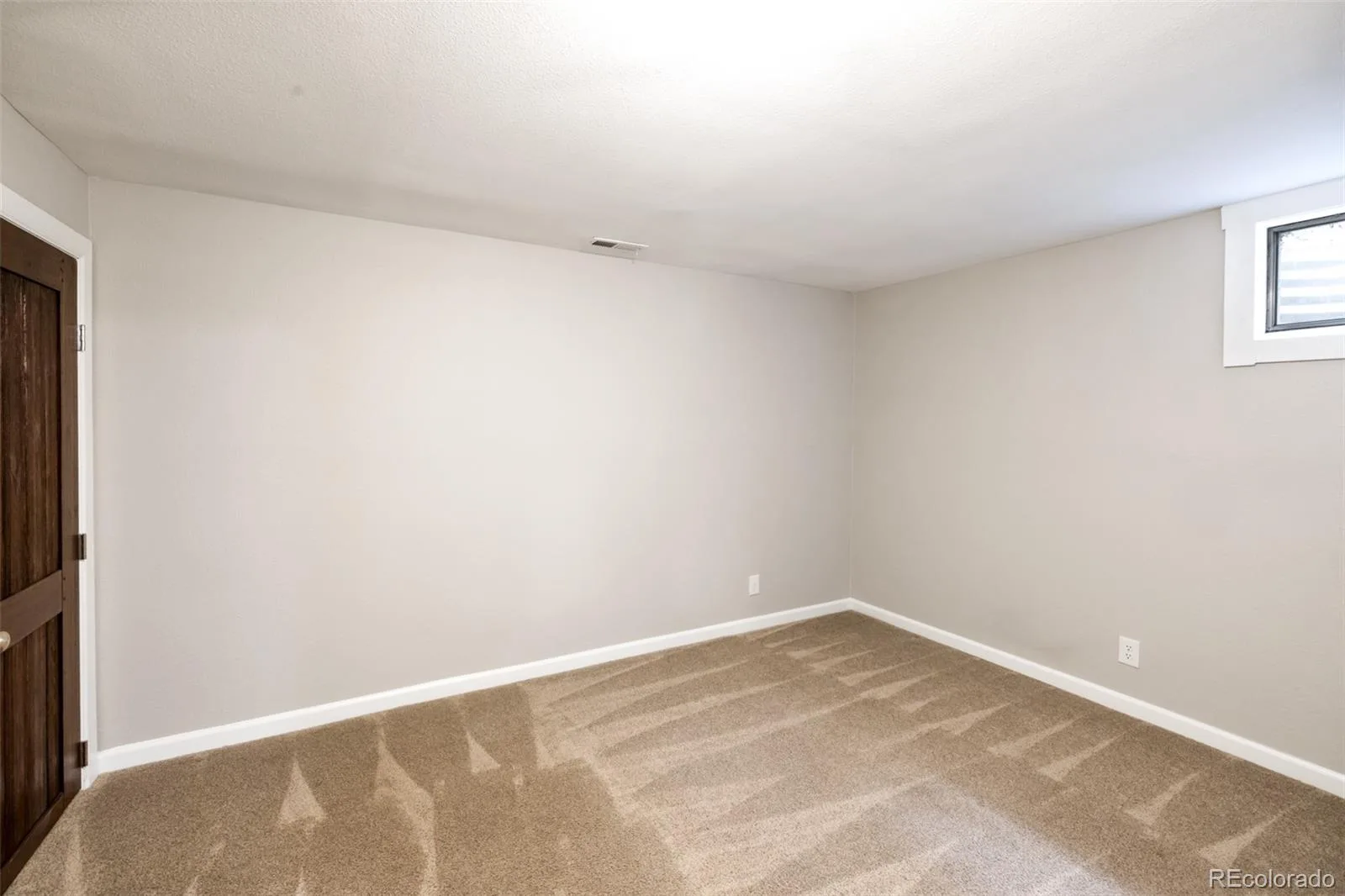 6114 S Fairfield Street Littleton CO 80120 | MLS #REC5893606 08202026044557 1600 25