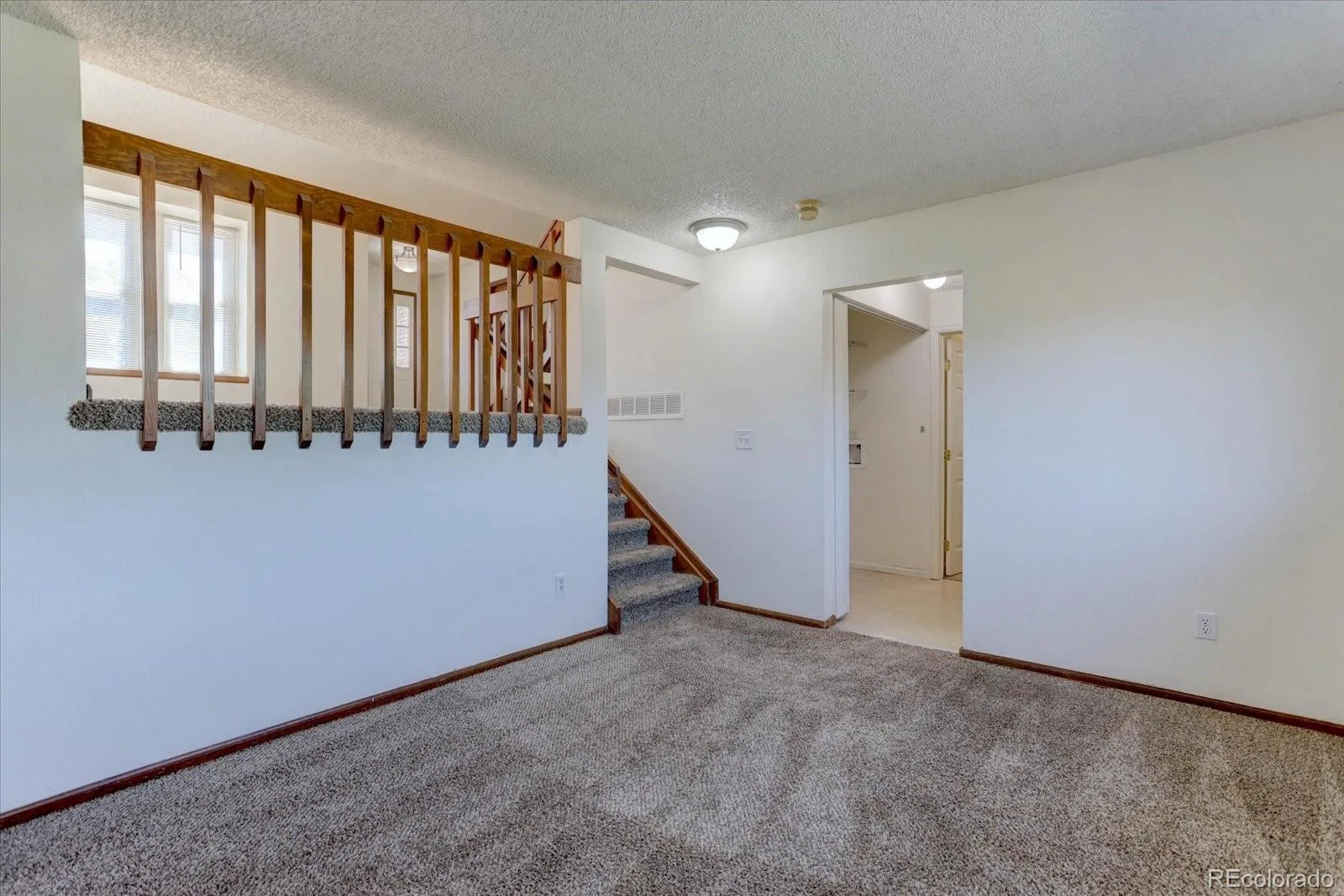 16775 Blue Mist Circle Parker CO 80134 | MLS #REC5894577 08202026215330 1600 10