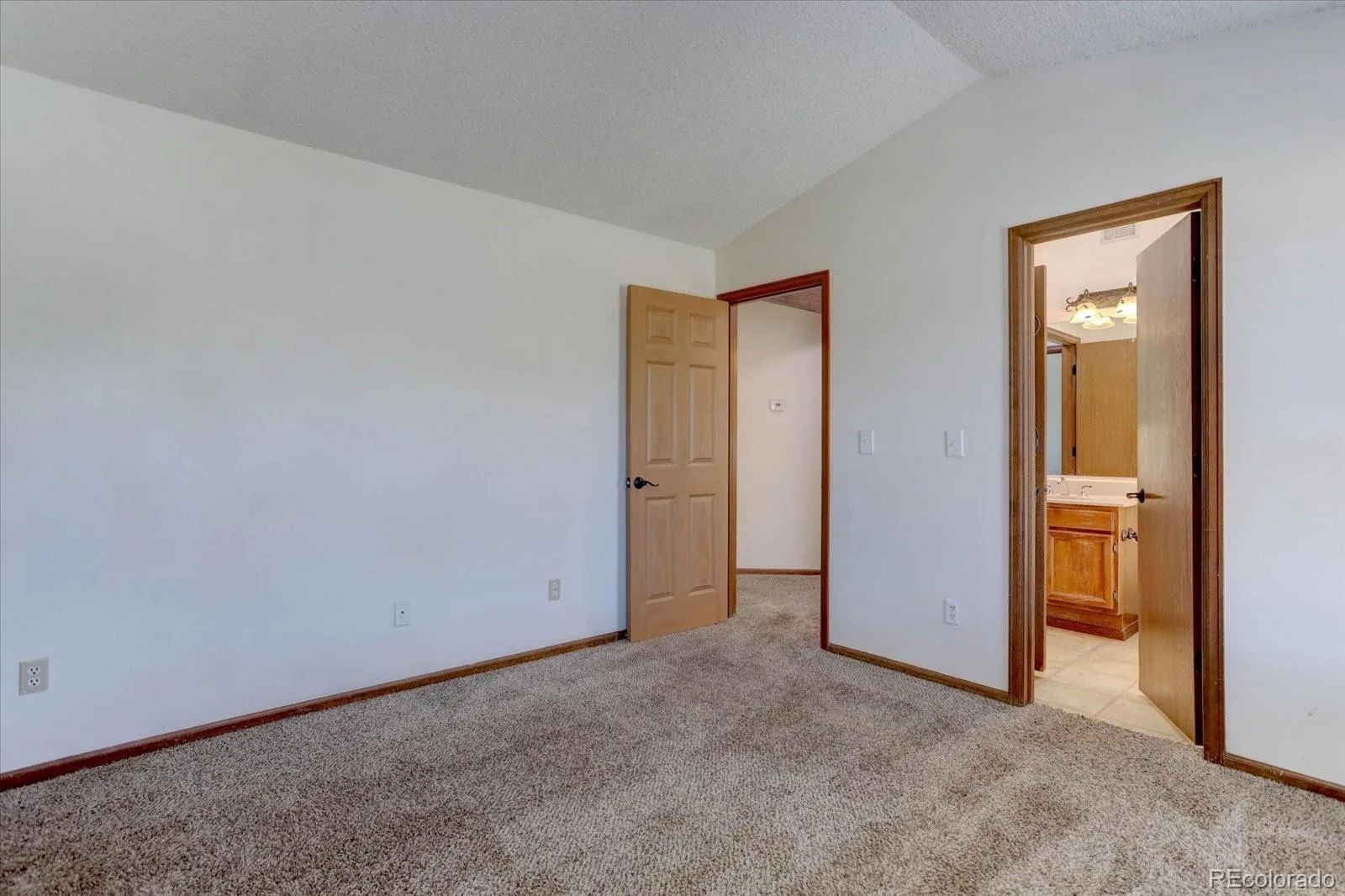 16775 Blue Mist Circle Parker CO 80134 | MLS #REC5894577 08202026215330 1600 13