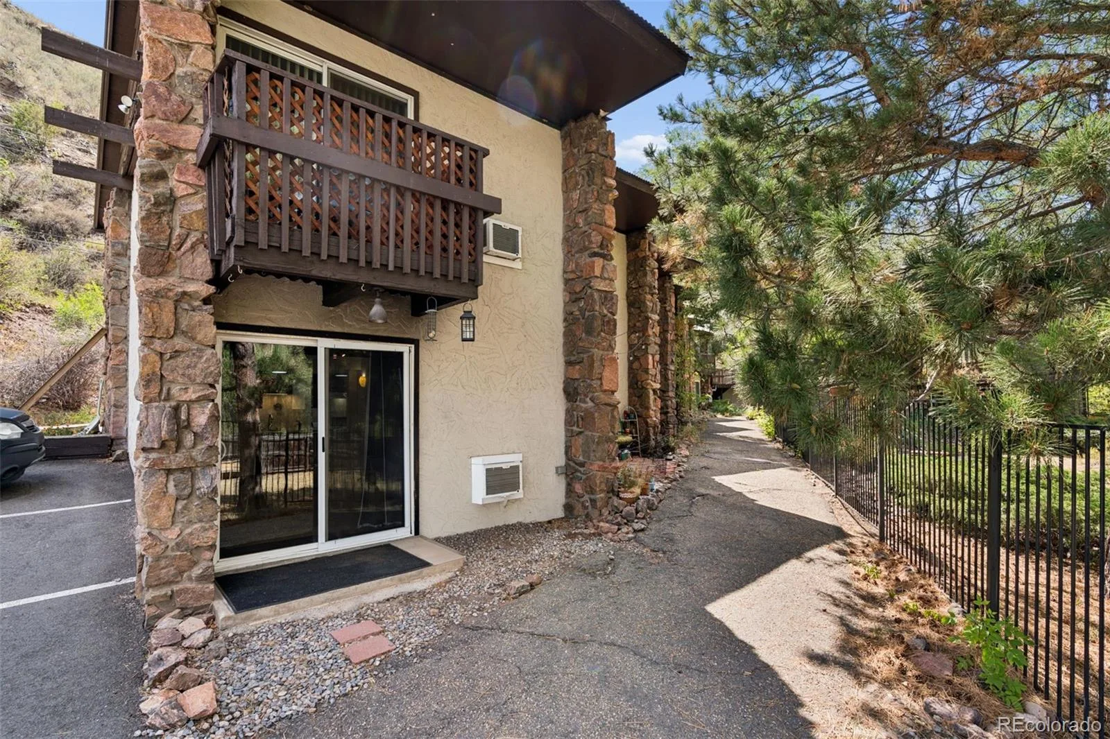 80 Clear Creek Lane #1 Golden CO 80403 | MLS #REC5898355 08282026014533 1600 3