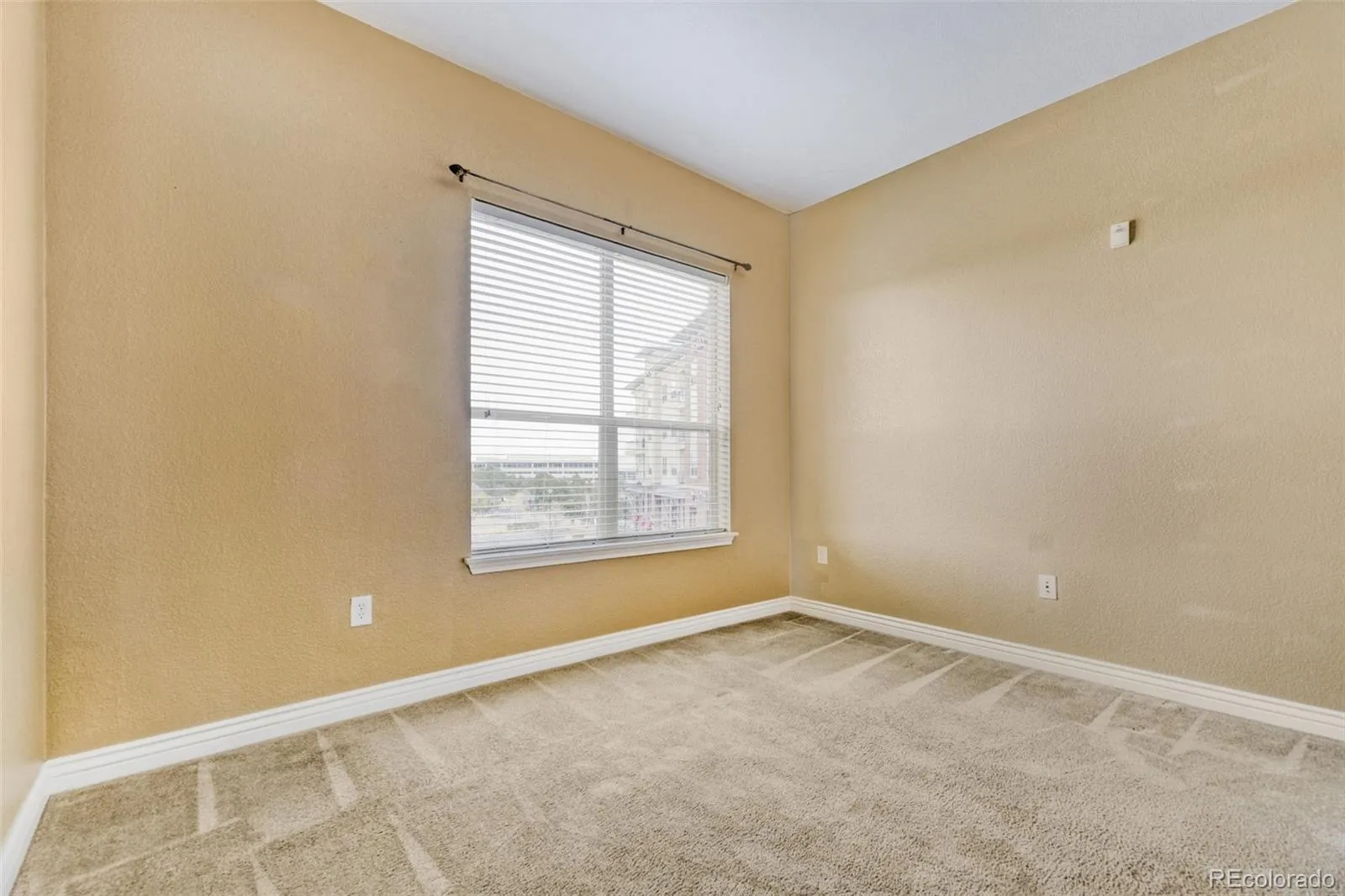 10111 Inverness Main Street #218 Englewood CO 80112 | MLS #REC5900271 04032026215817 1600 10