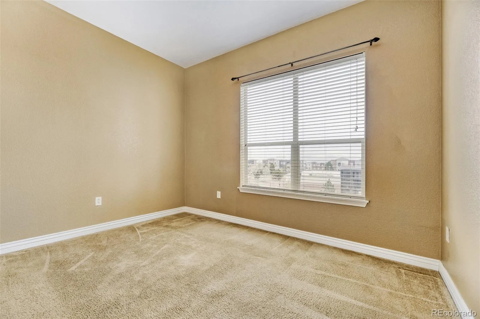 10111 Inverness Main Street #218 Englewood CO 80112 | MLS #REC5900271 04032026215817 1600 11