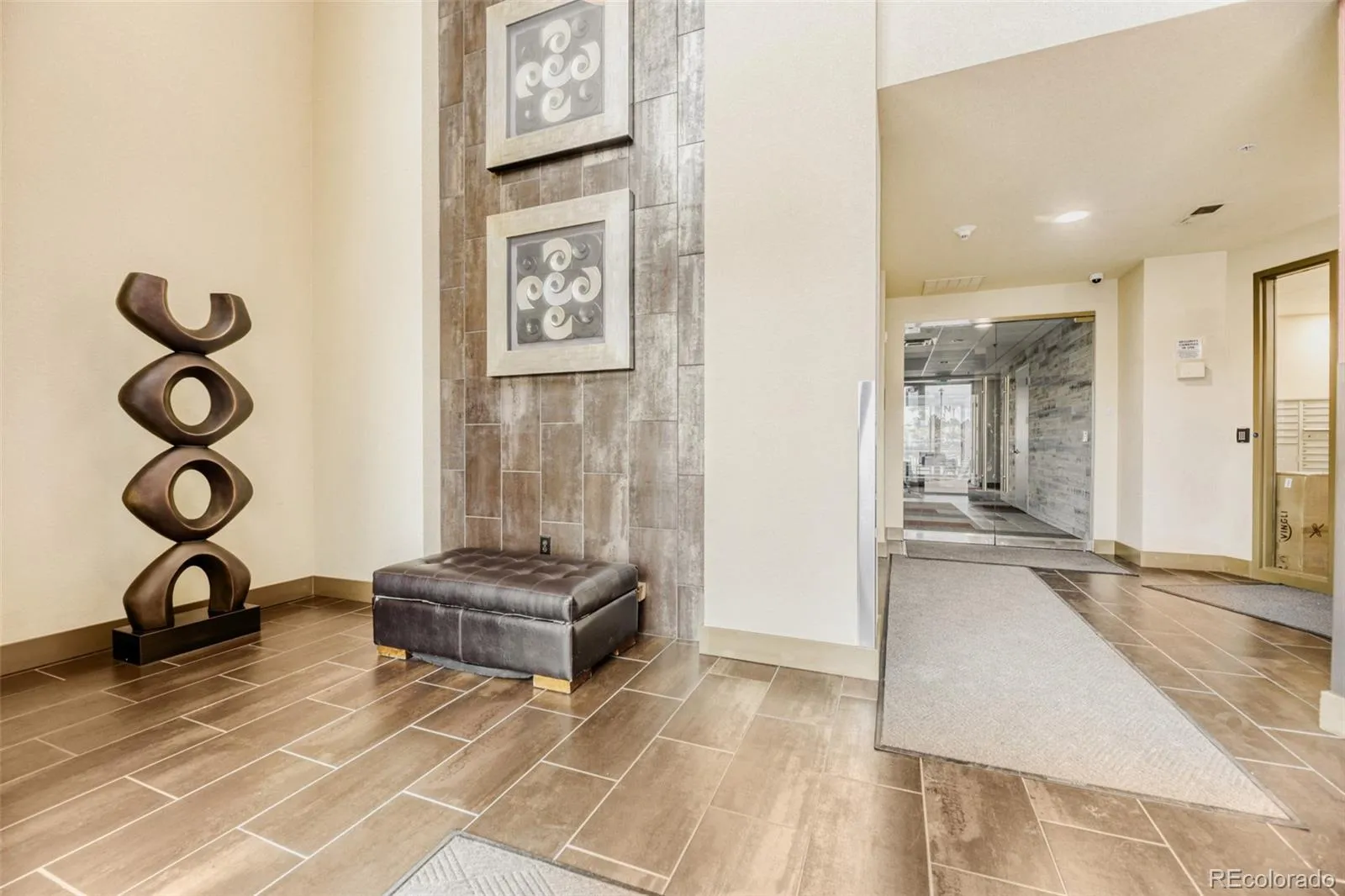 10111 Inverness Main Street #218 Englewood CO 80112 | MLS #REC5900271 04032026215817 1600 23