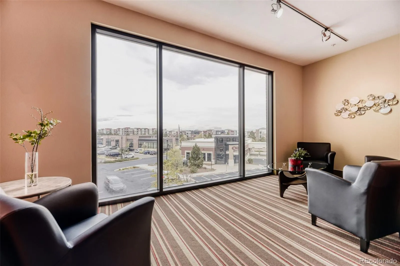 10111 Inverness Main Street #218 Englewood CO 80112 | MLS #REC5900271 04032026215817 1600 26