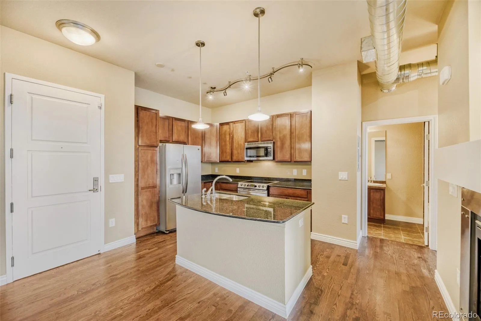 10111 Inverness Main Street #218 Englewood CO 80112 | MLS #REC5900271 04032026215817 1600 6