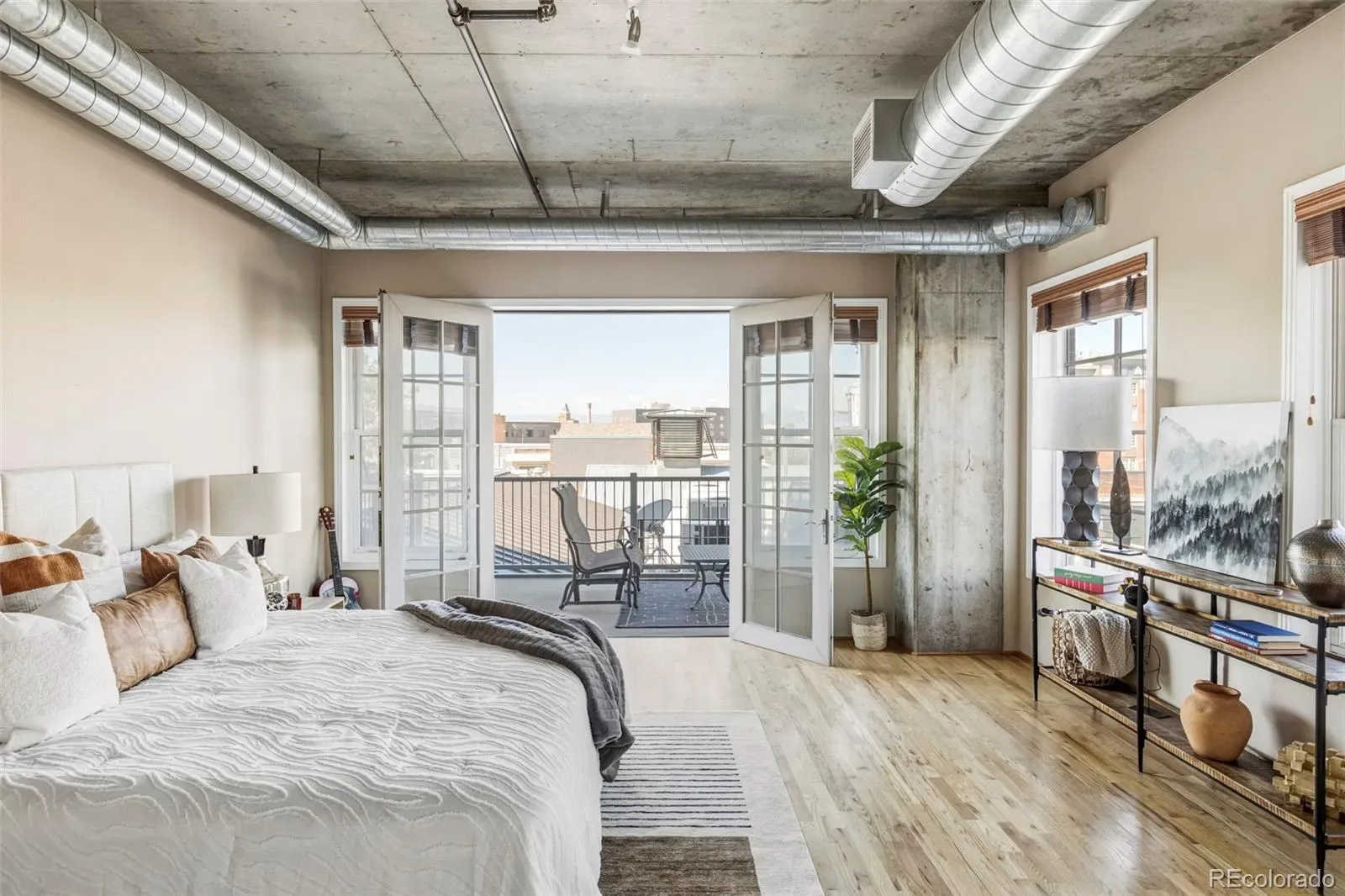 03272026201540 1600 18