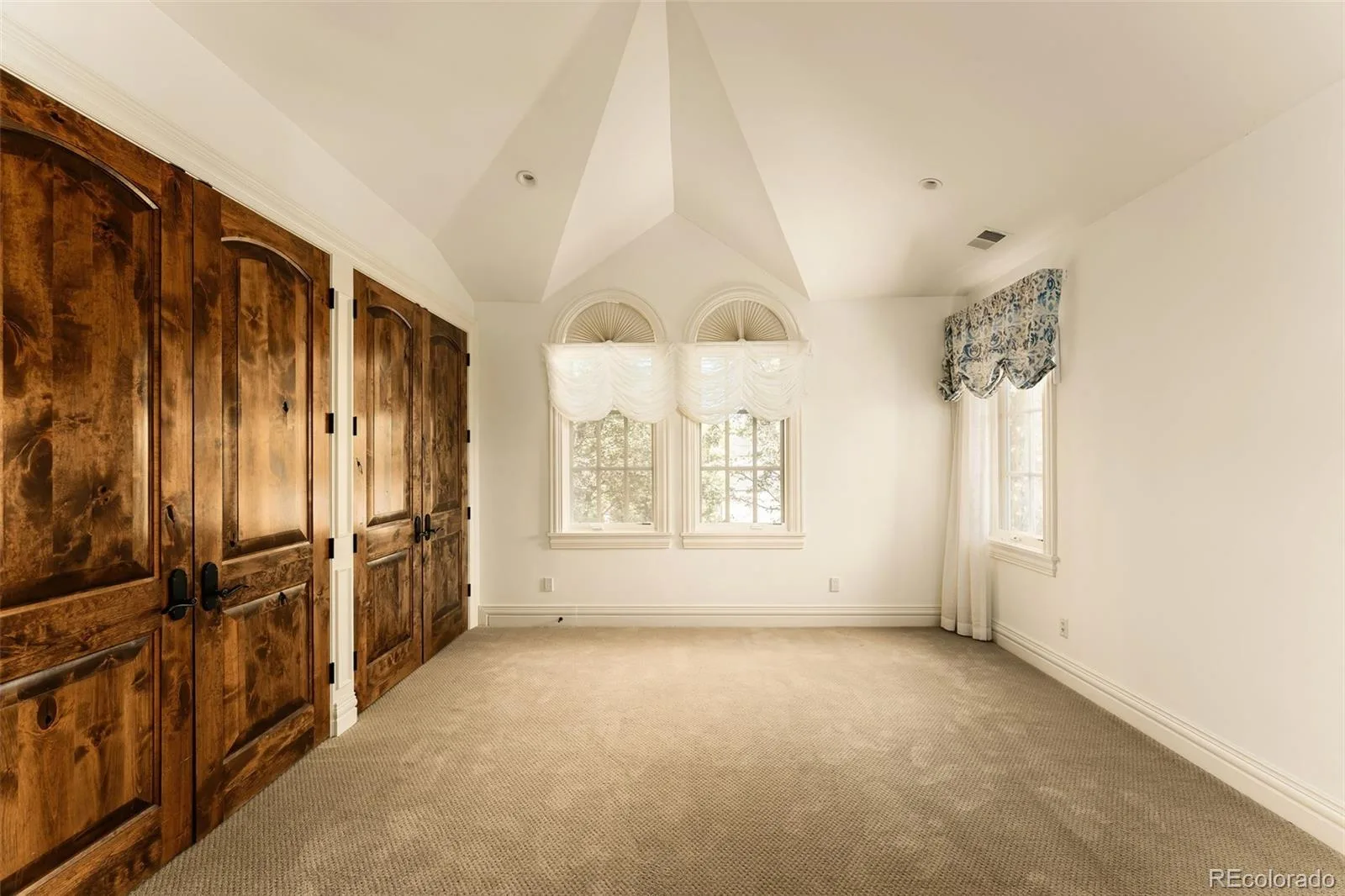 350 Eudora Street Denver CO 80220 | MLS #REC5900812 08132026163911 1600 34