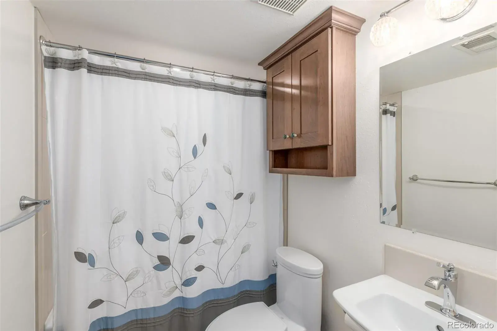 08162025022540 1600 21