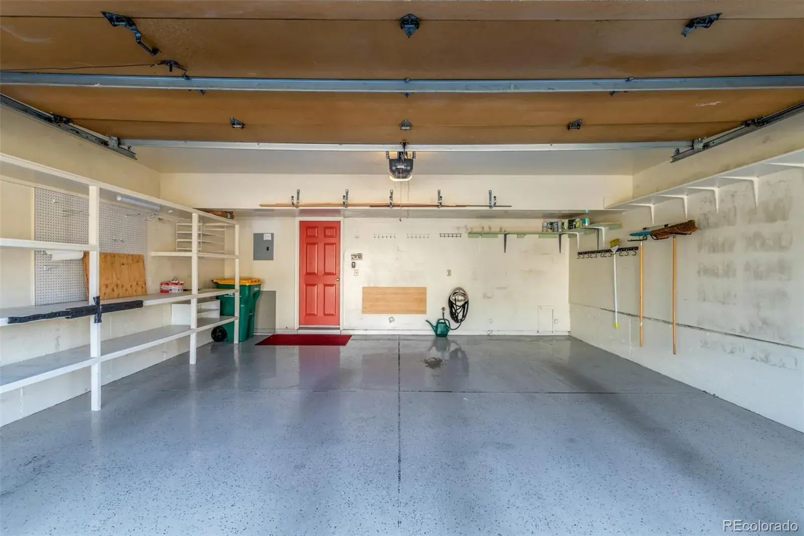 08162025022540 1600 24