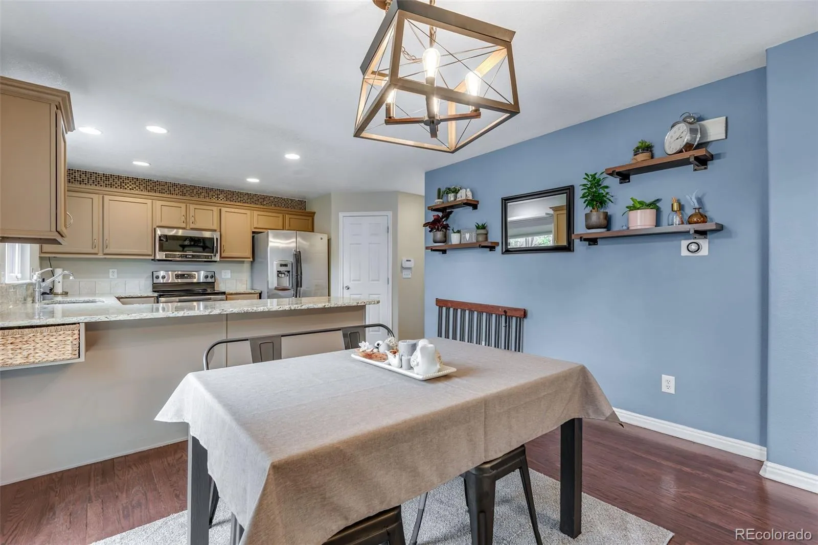 1179 S Alton Court Denver CO 80247 MLS #REC5902380 05012026032324 1600 8