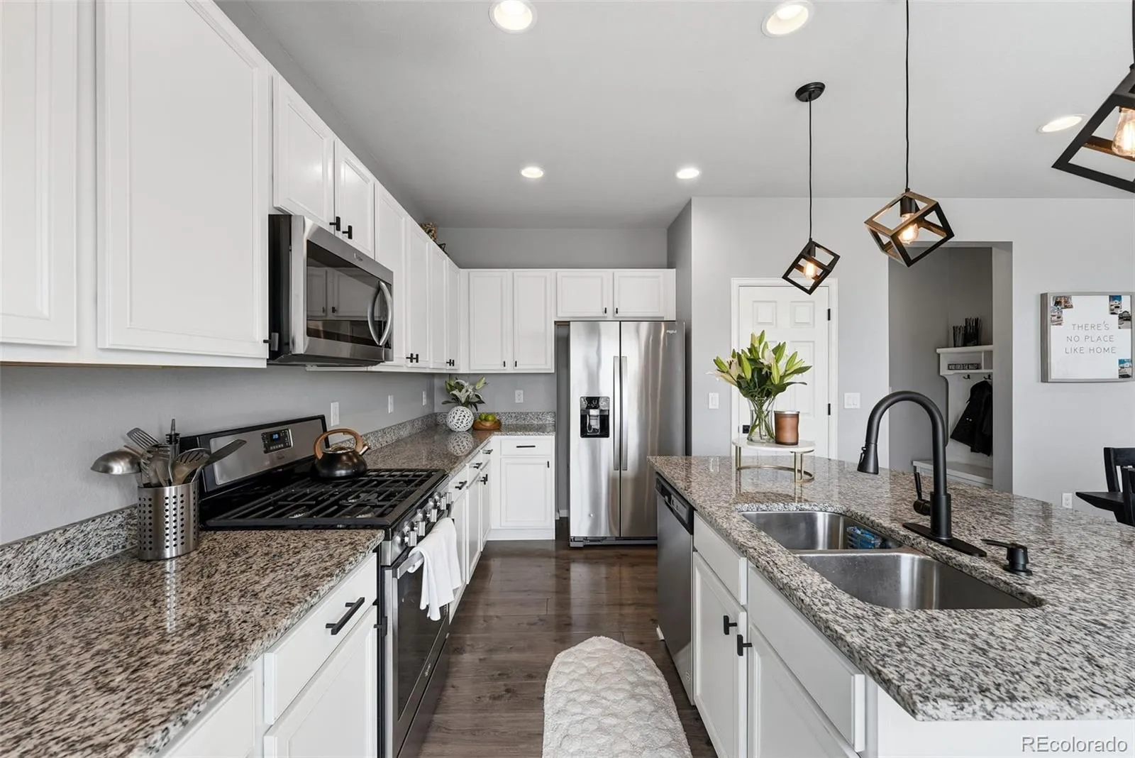 04132026222333 1600 13