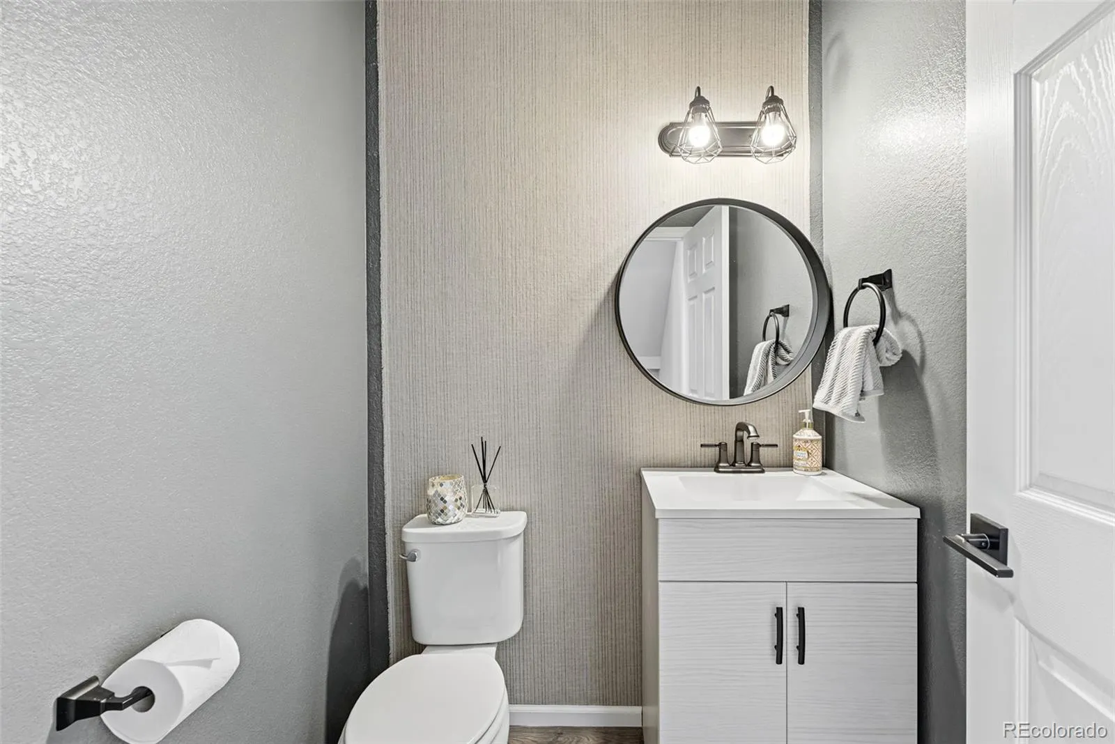 04132026222333 1600 15