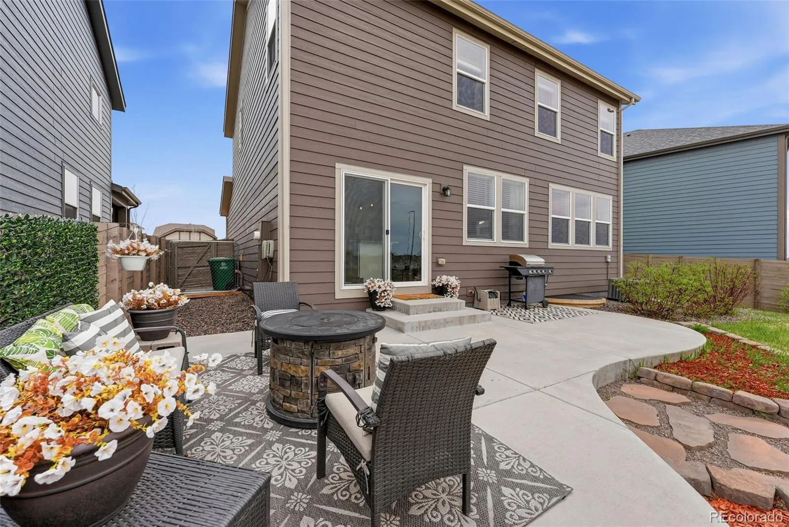 04132026222333 1600 2