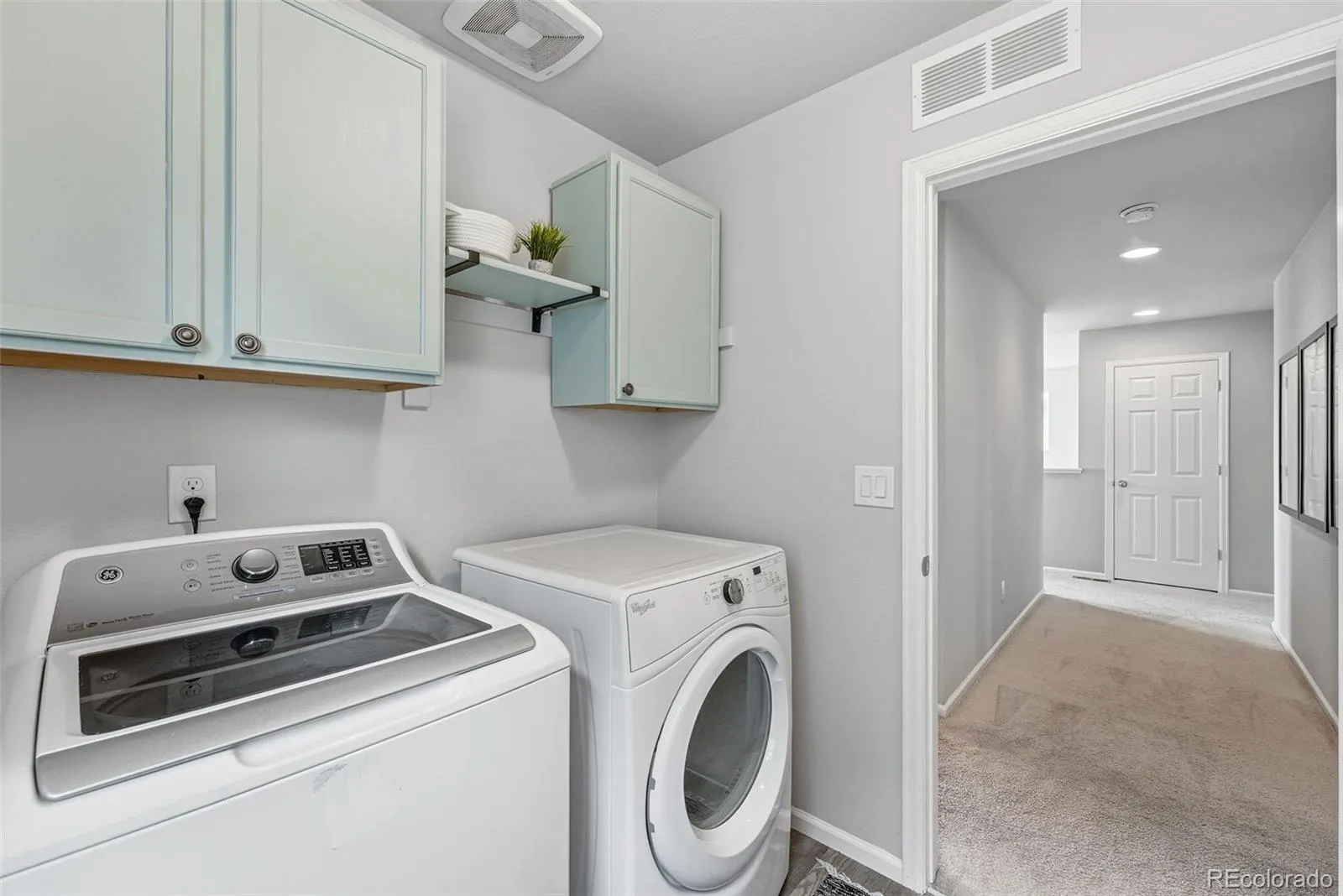 04132026222333 1600 30