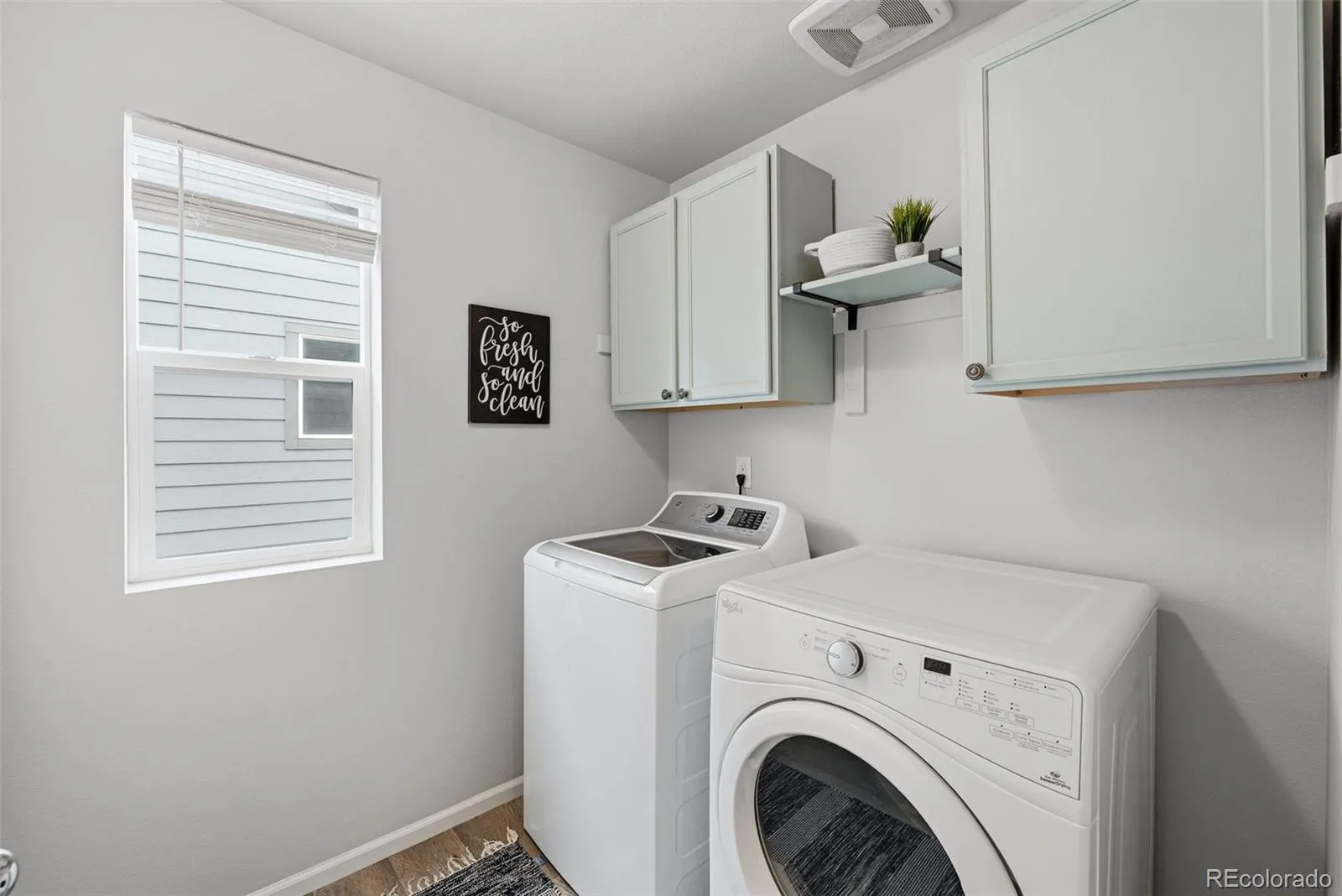 04132026222333 1600 31