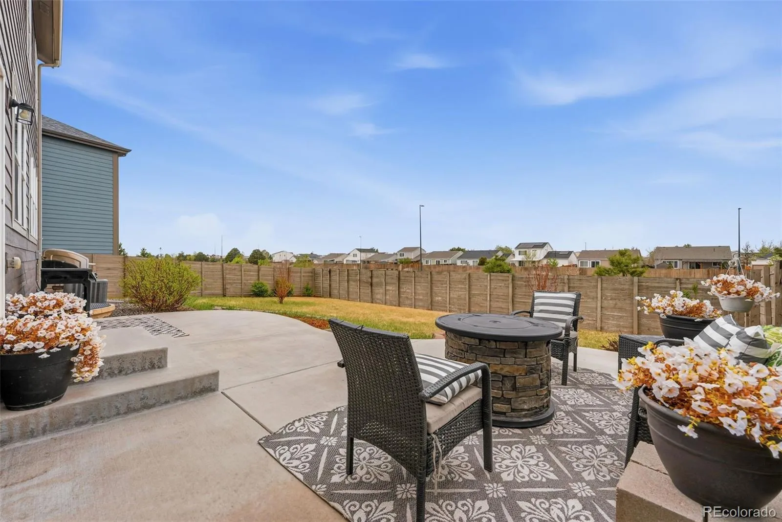 04132026222333 1600 35