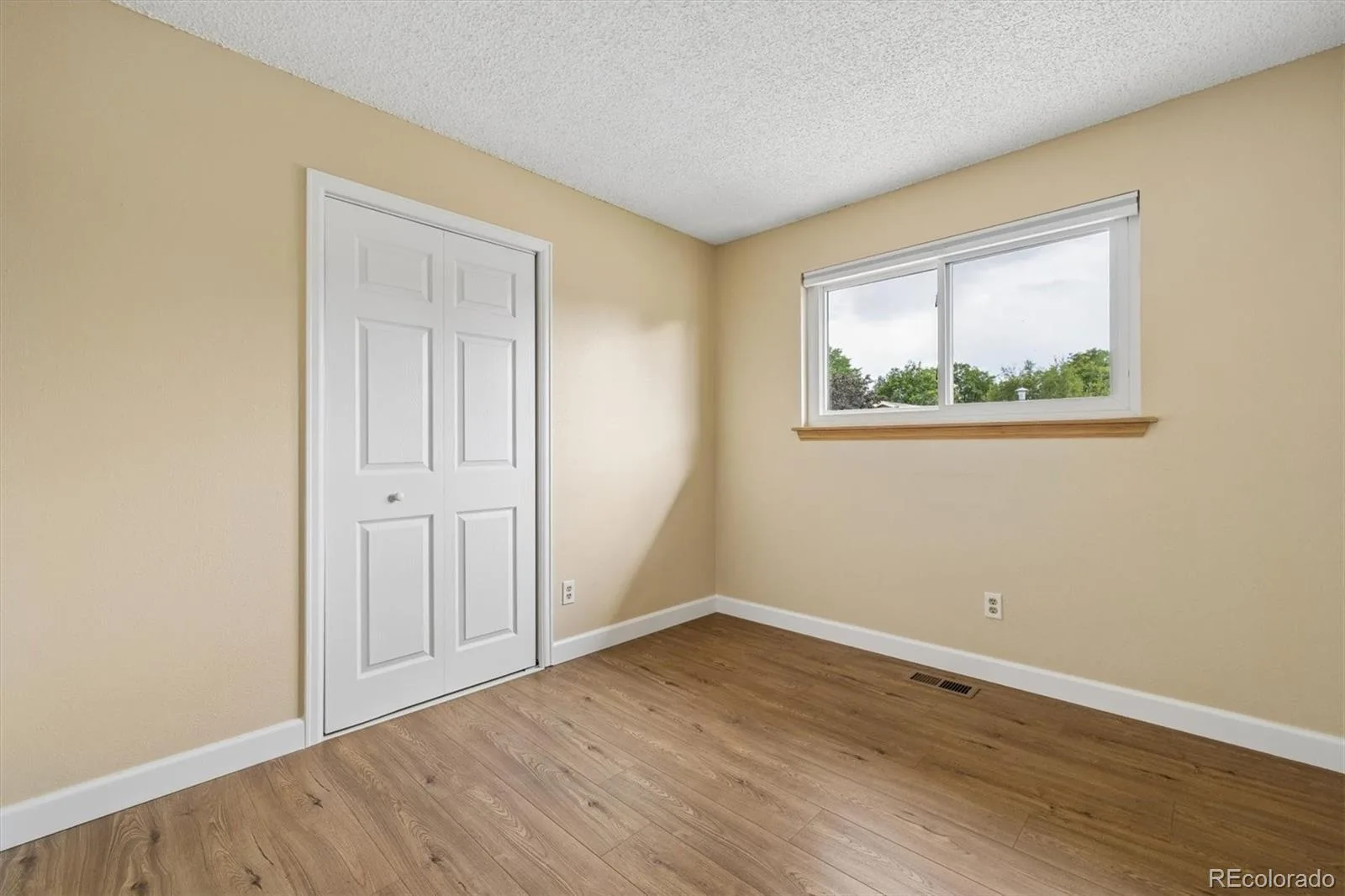 9143 W Arbor Avenue Littleton CO 80123 | MLS #REC5903742 08262026150434 1600 21