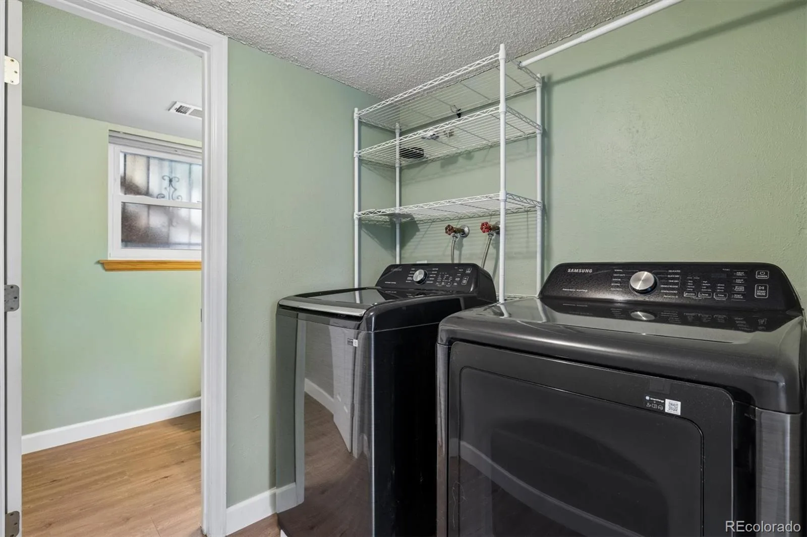 9143 W Arbor Avenue Littleton CO 80123 | MLS #REC5903742 08262026150434 1600 26