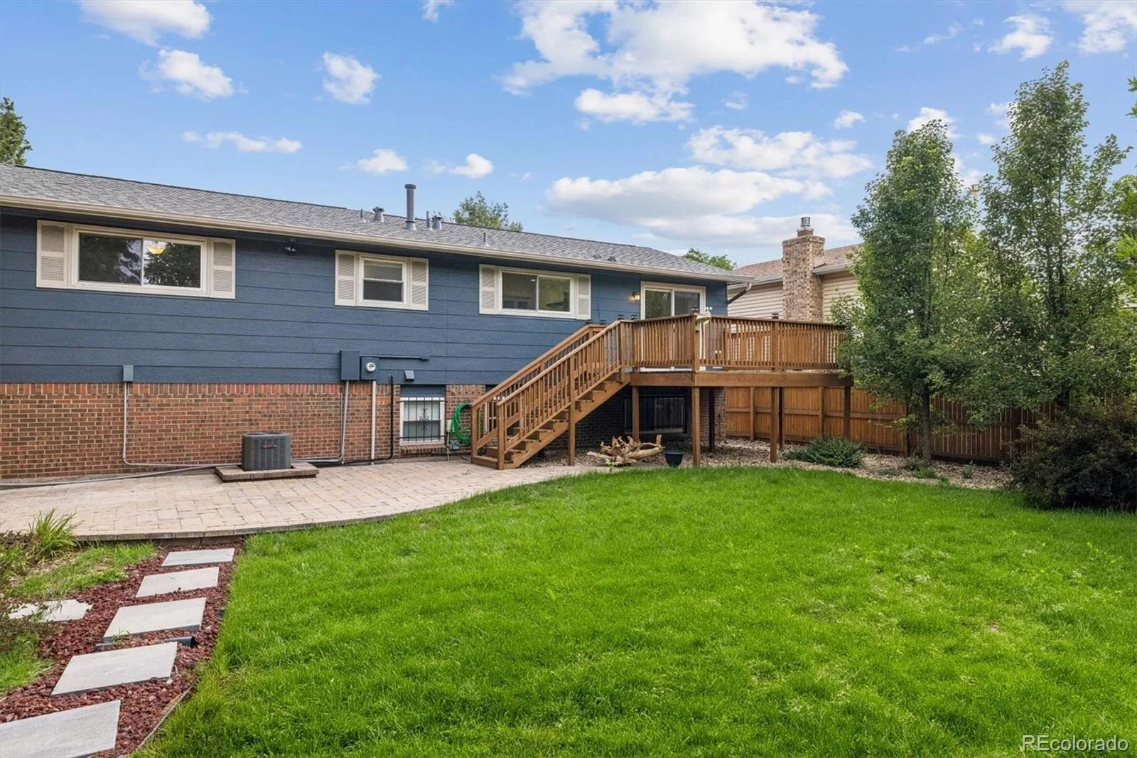 9143 W Arbor Avenue Littleton CO 80123 | MLS #REC5903742 08262026150434 1600 32