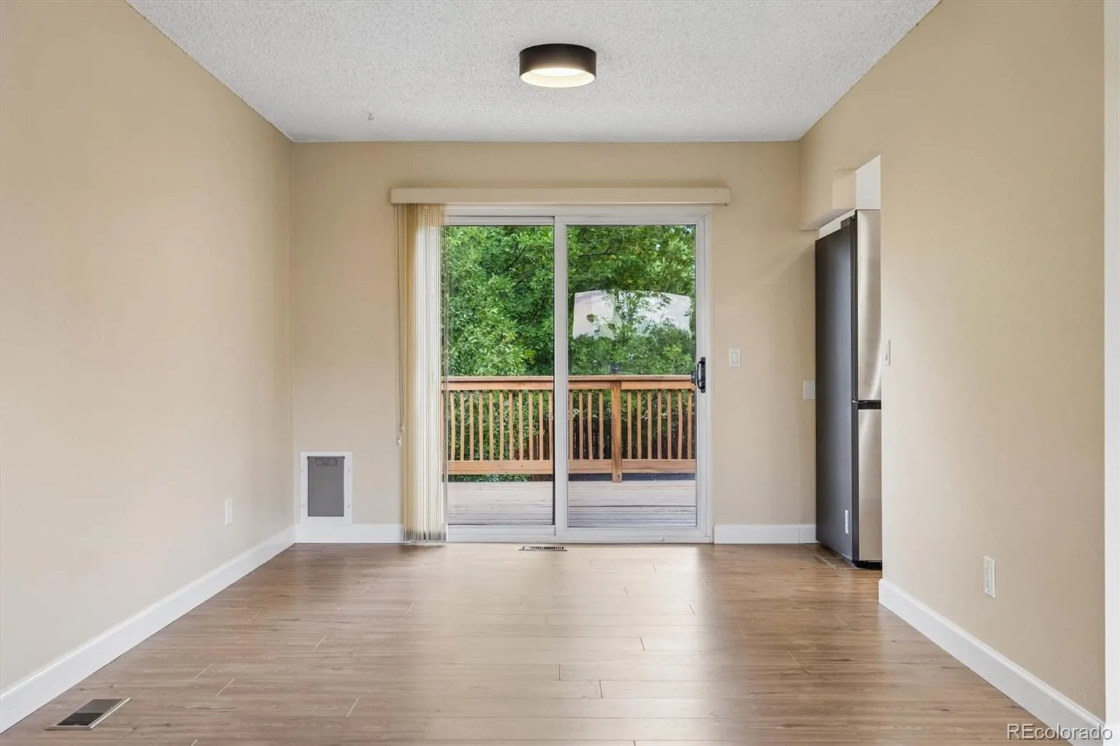 9143 W Arbor Avenue Littleton CO 80123 | MLS #REC5903742 08262026150434 1600 9