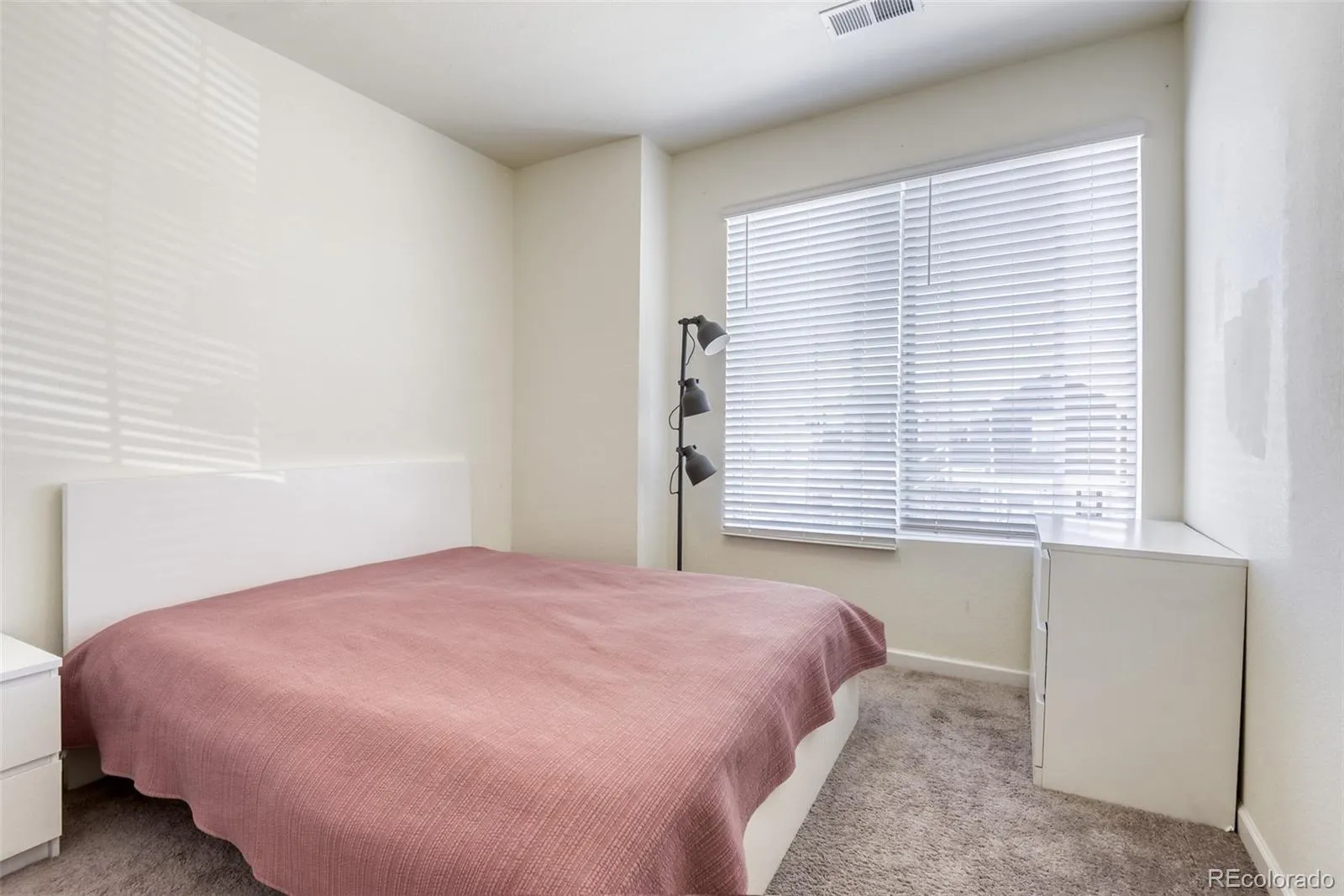 5745 S Buchanan Court #E Aurora CO 80016 MLS #REC5903954 04092026162204 1600 7