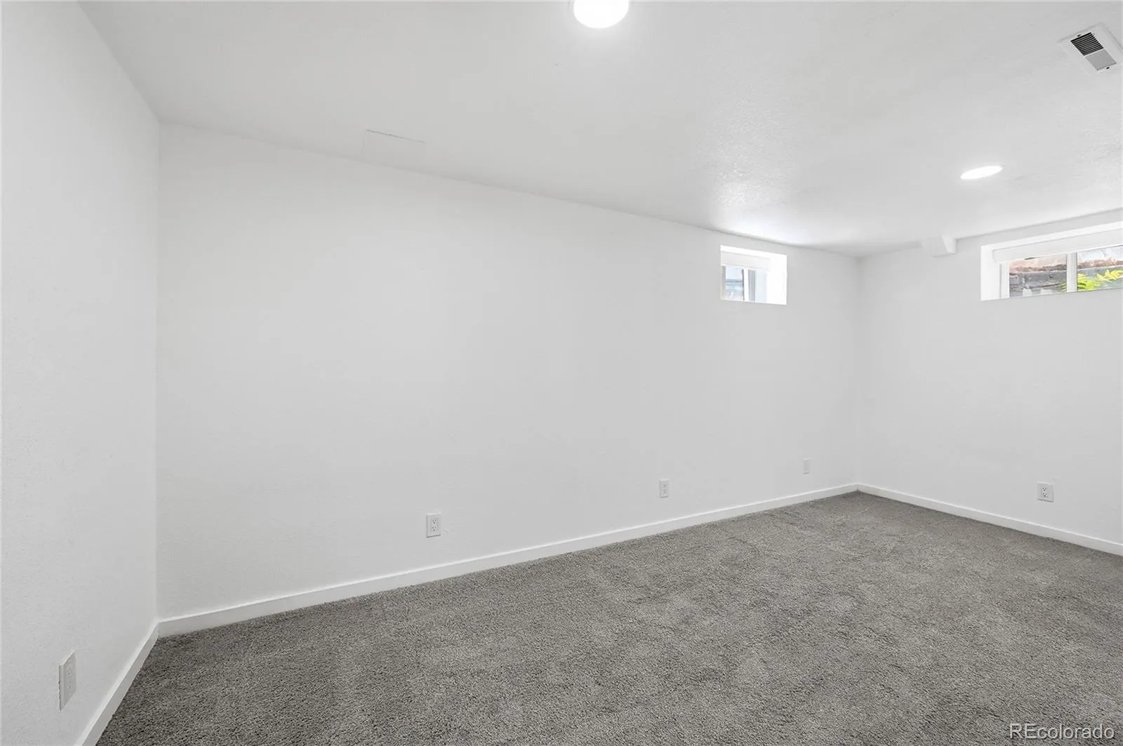 925 Kohl Street Broomfield CO 80020 MLS #REC5906704 05202026023741 1600 23