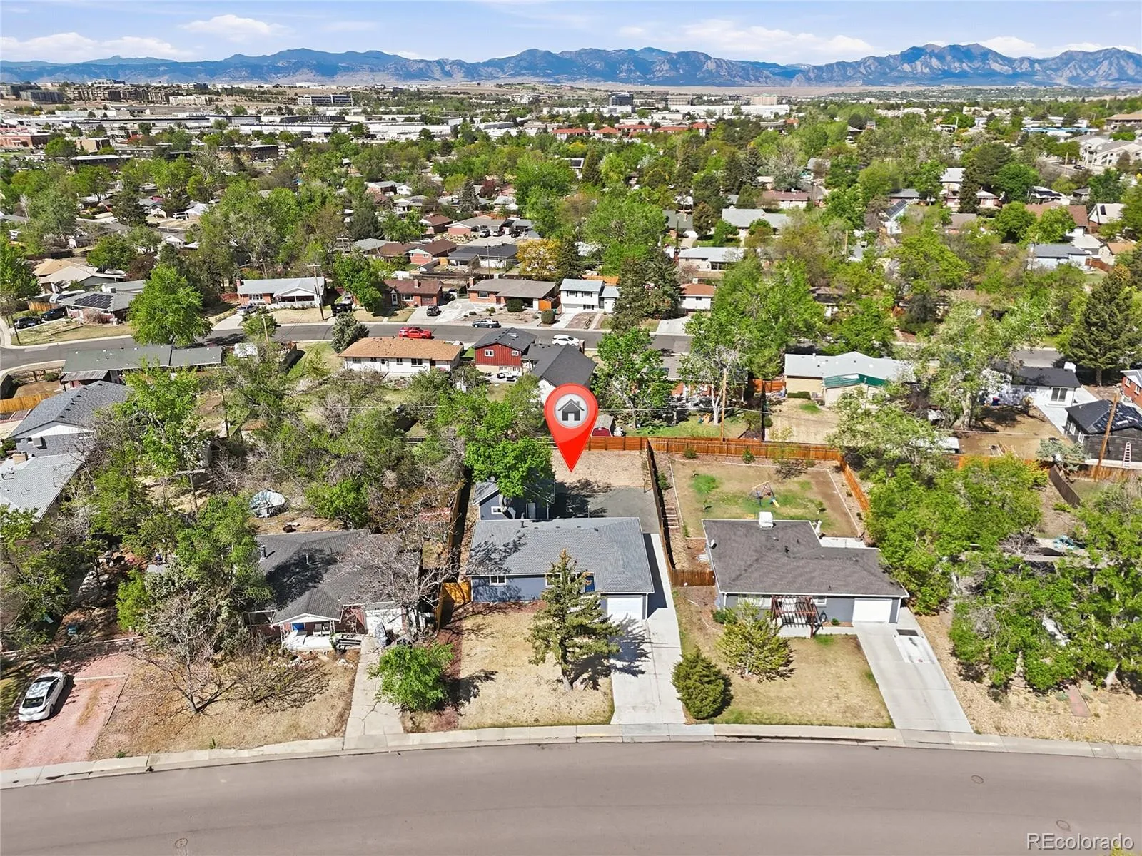 925 Kohl Street Broomfield CO 80020 MLS #REC5906704 05202026023741 1600 32