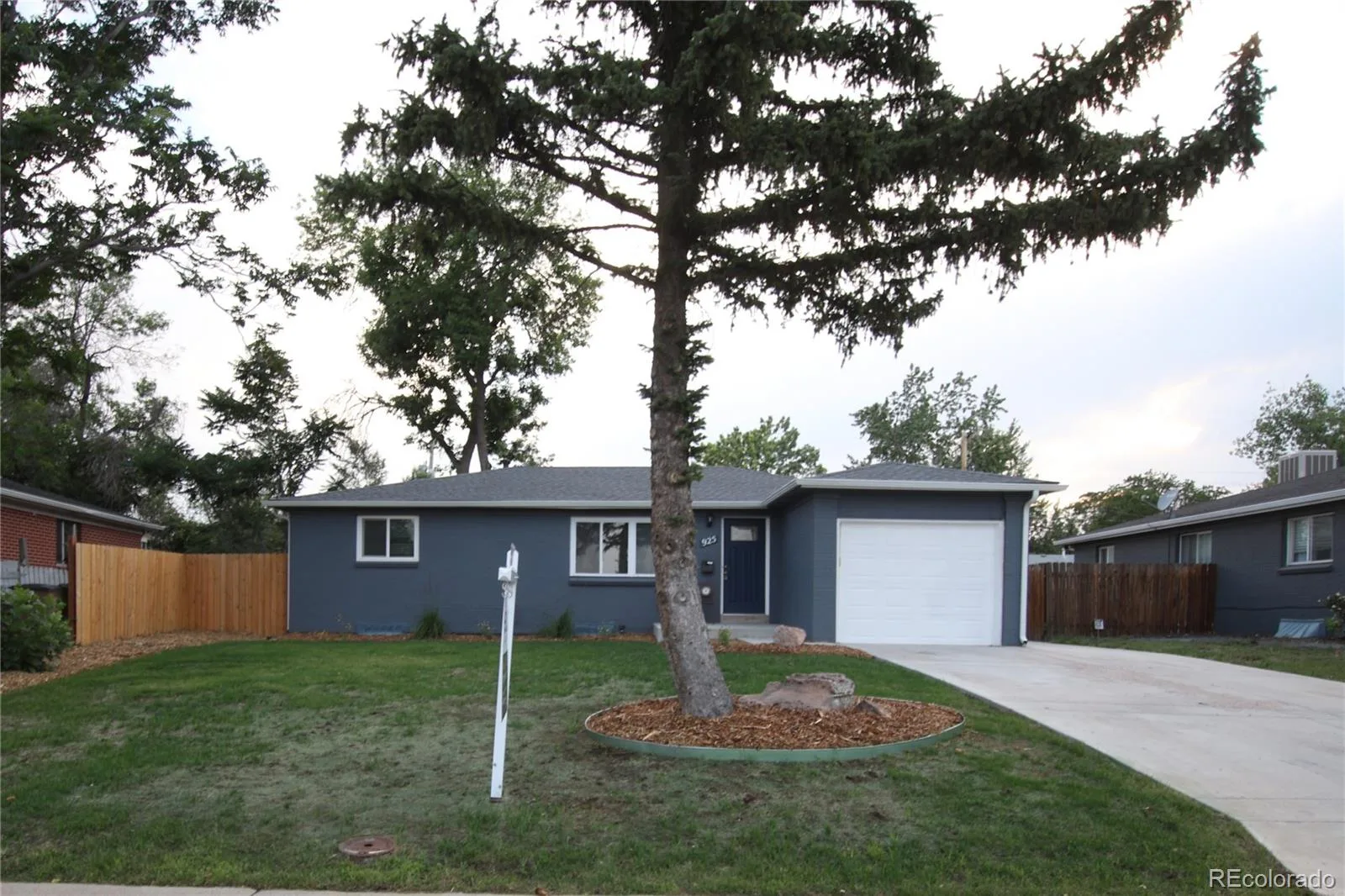 925 Kohl Street Broomfield CO 80020 MLS #REC5906704 07032026222837 1600 37